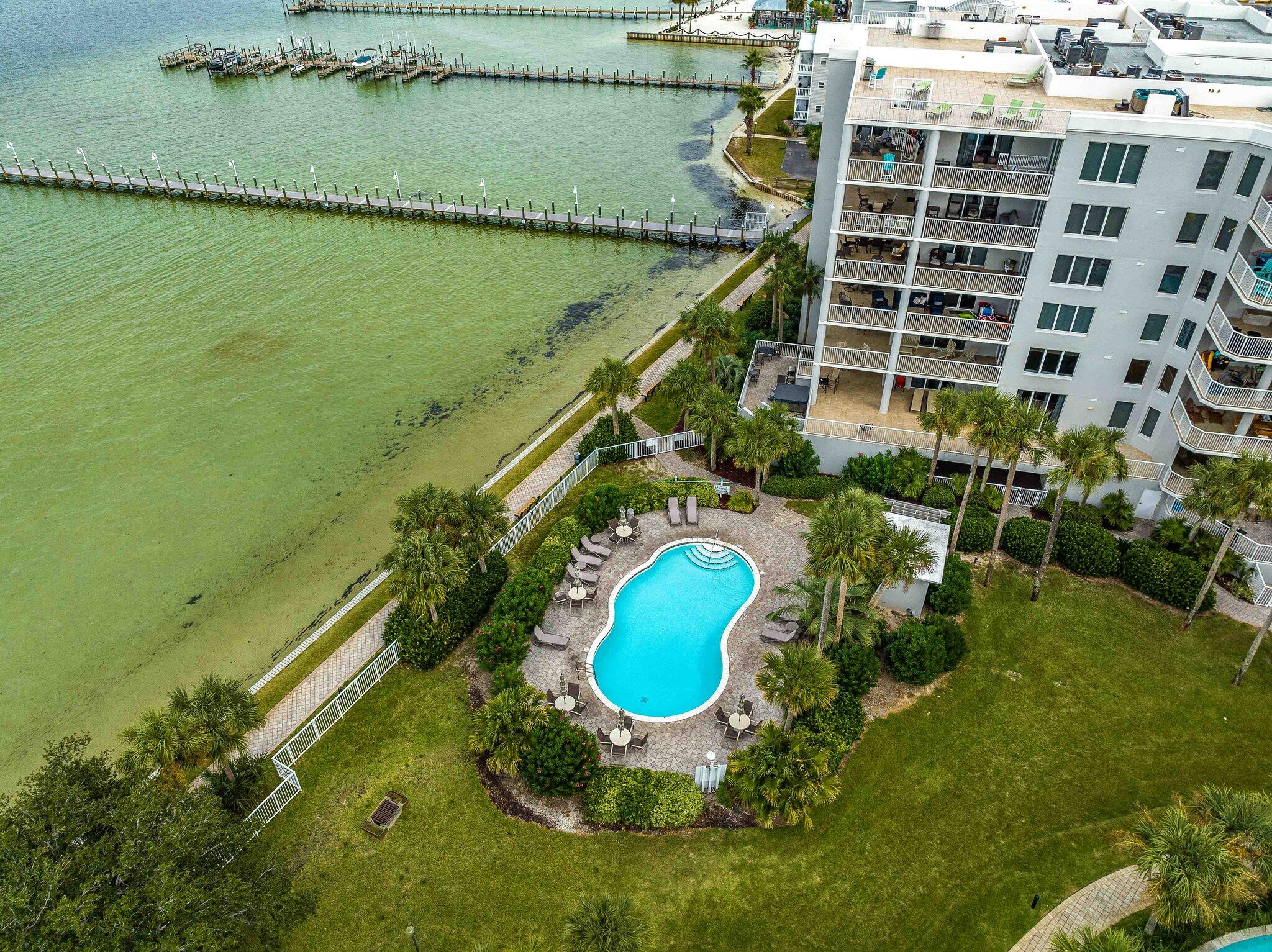 1322 SE Miracle Strip Parkway, 402