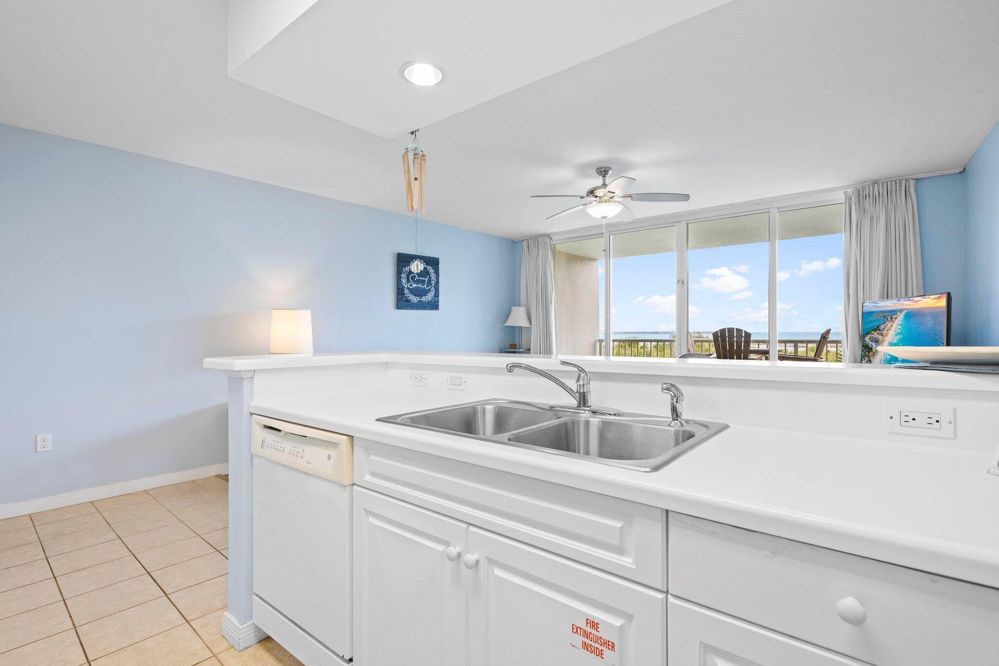 1322 SE Miracle Strip Parkway, 402