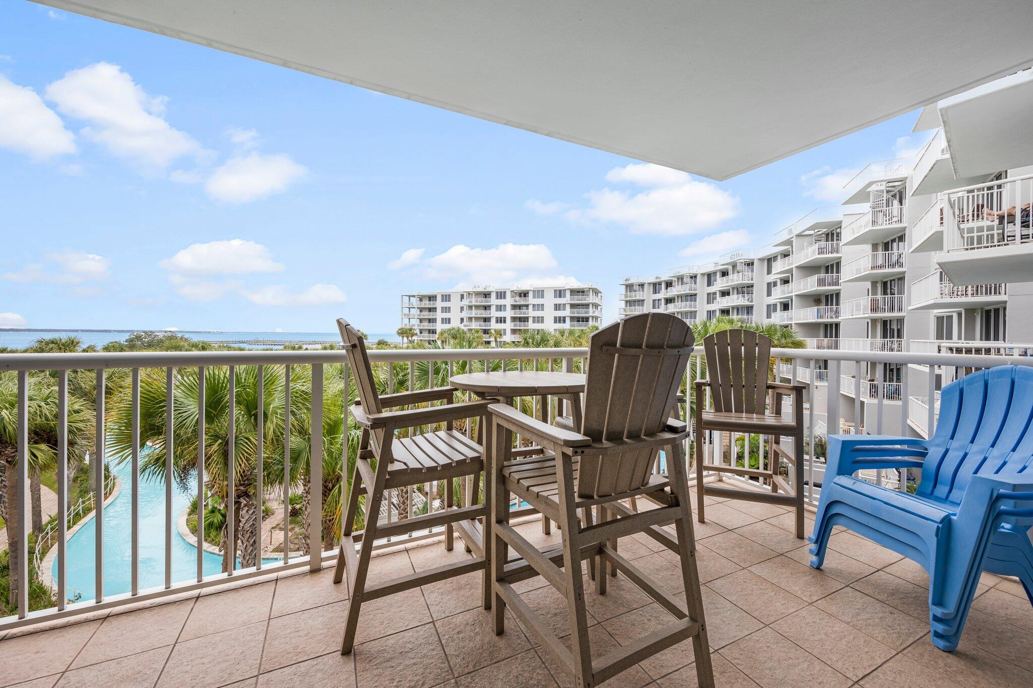 1322 SE Miracle Strip Parkway, 402