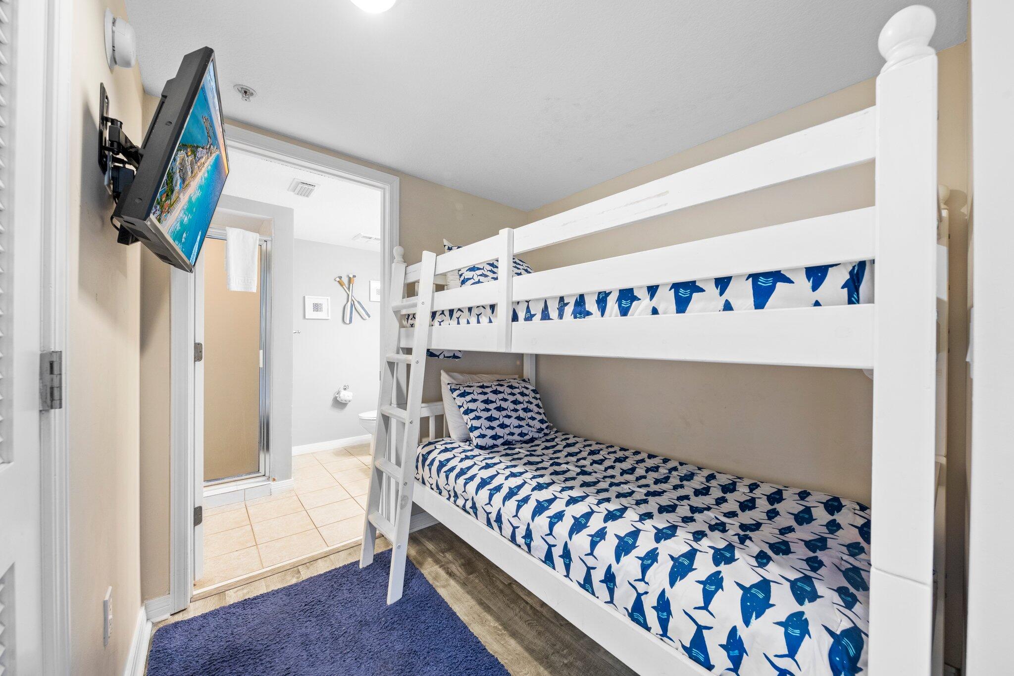 1322 SE Miracle Strip Parkway, 402