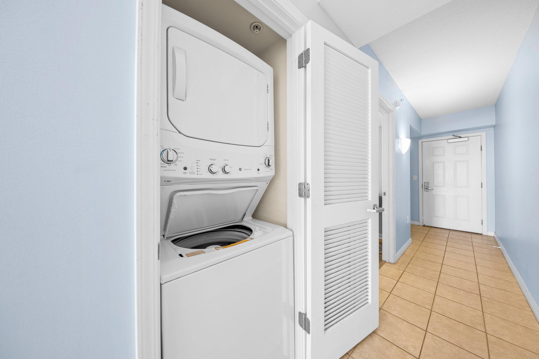 1322 SE Miracle Strip Parkway, 402