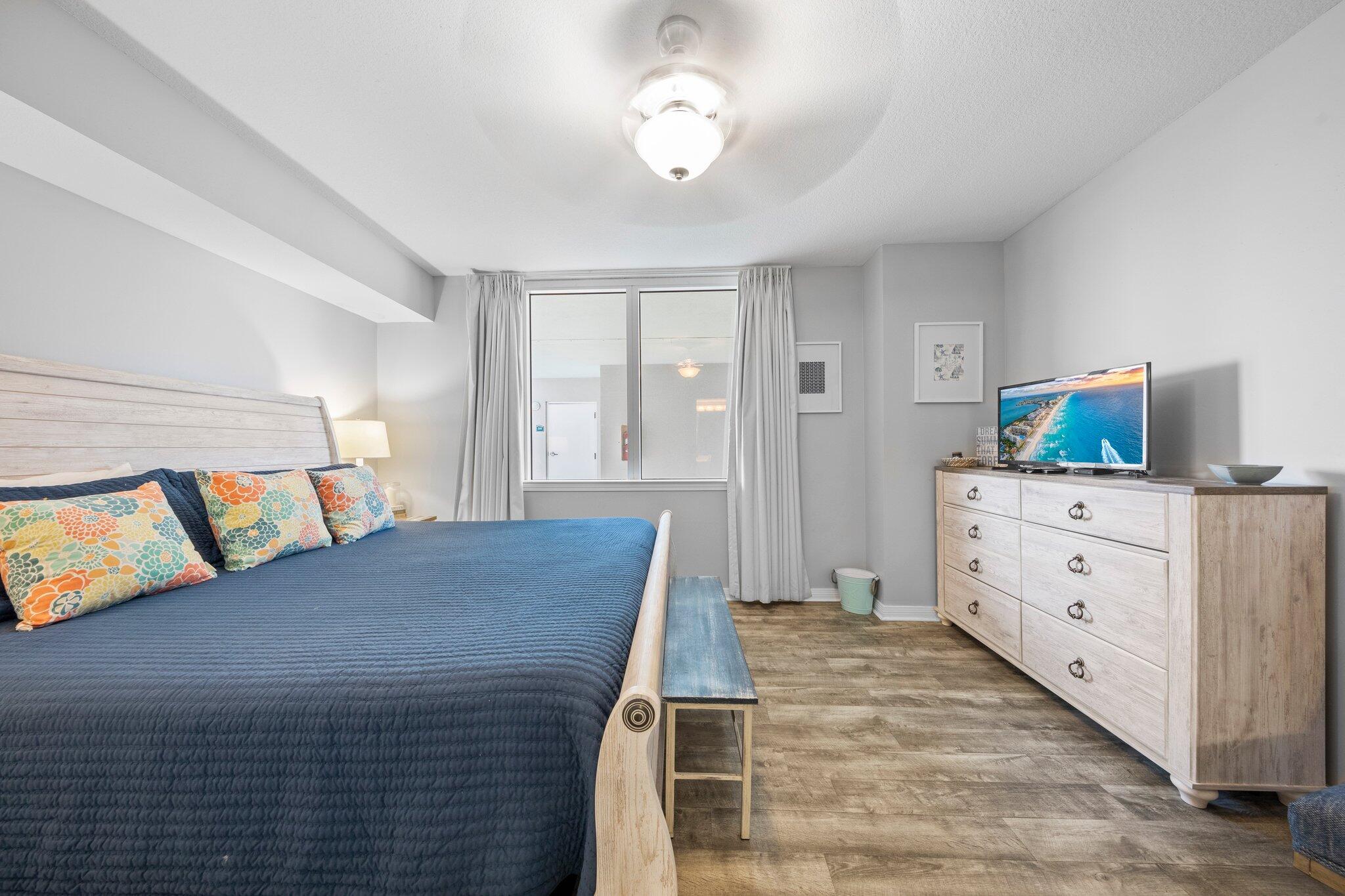 1322 SE Miracle Strip Parkway, 402