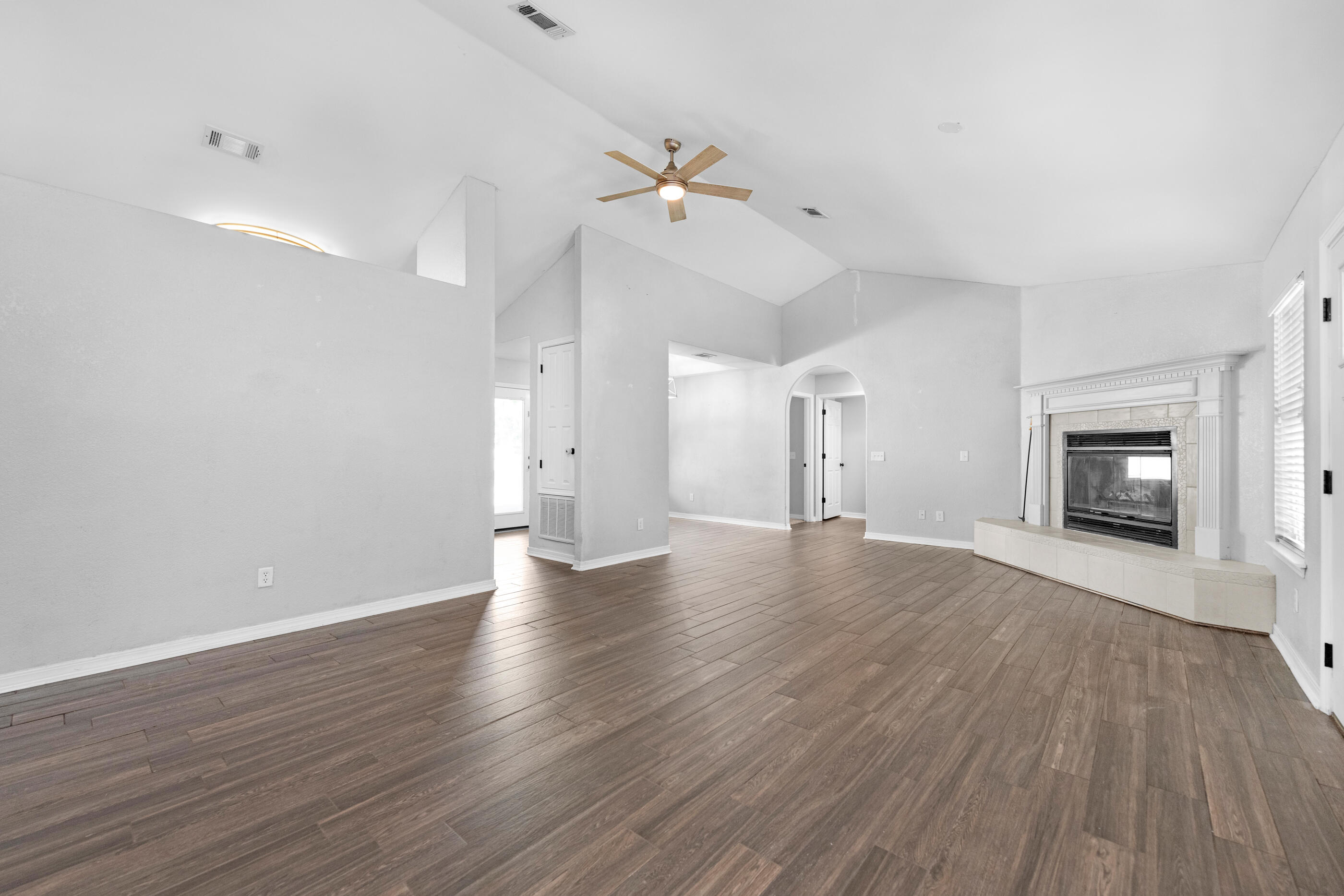 6664 Bellingham Street