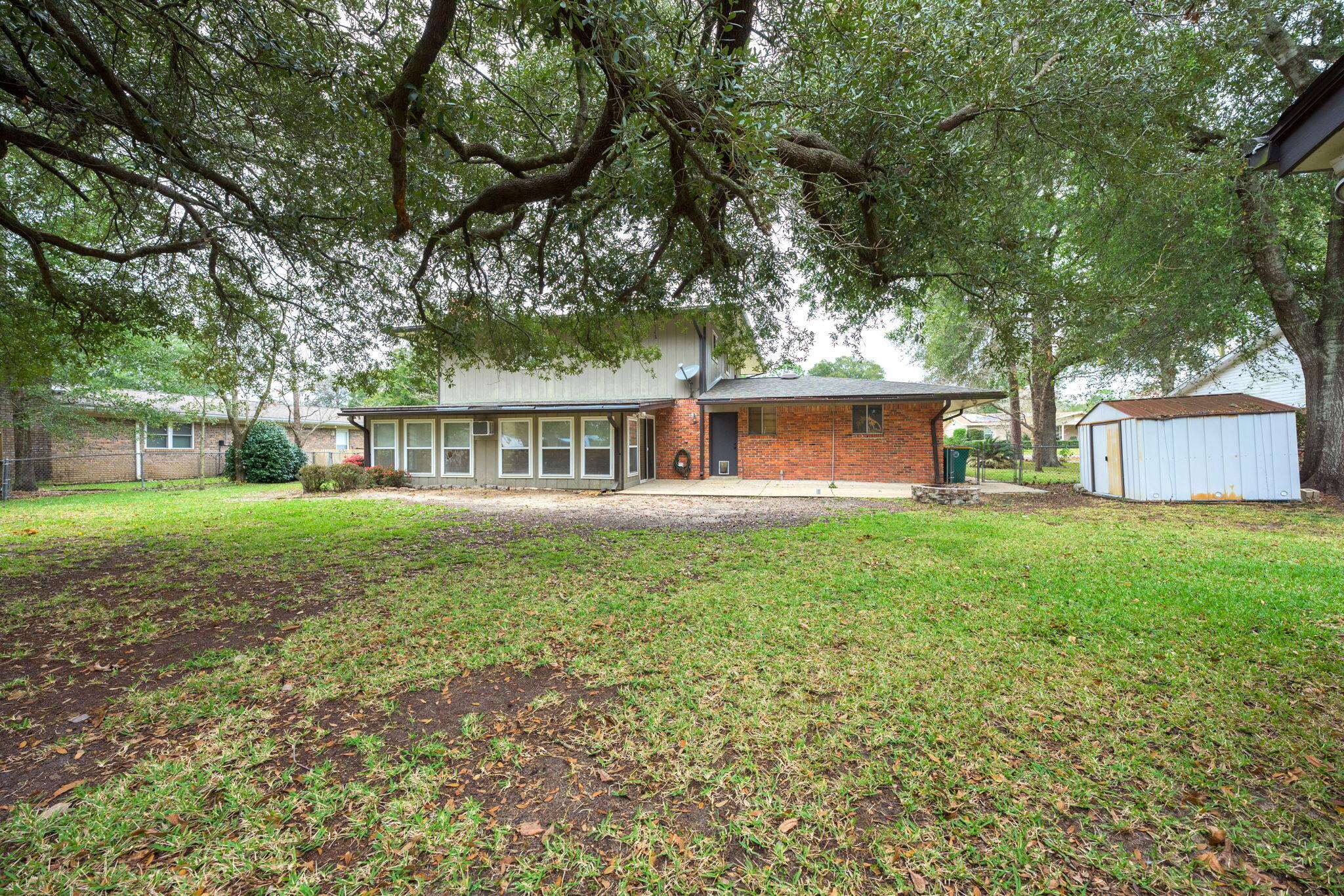 39 Magnolia Avenue