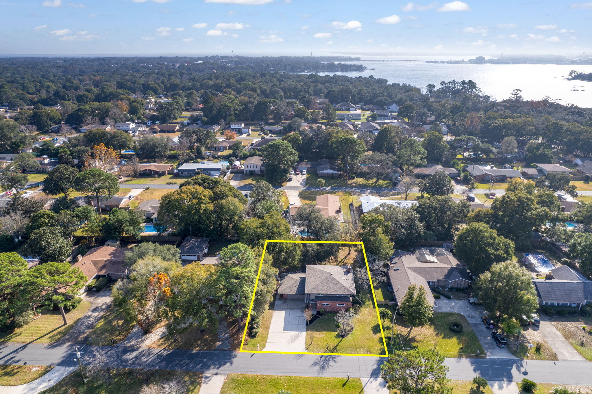 39 Magnolia Avenue