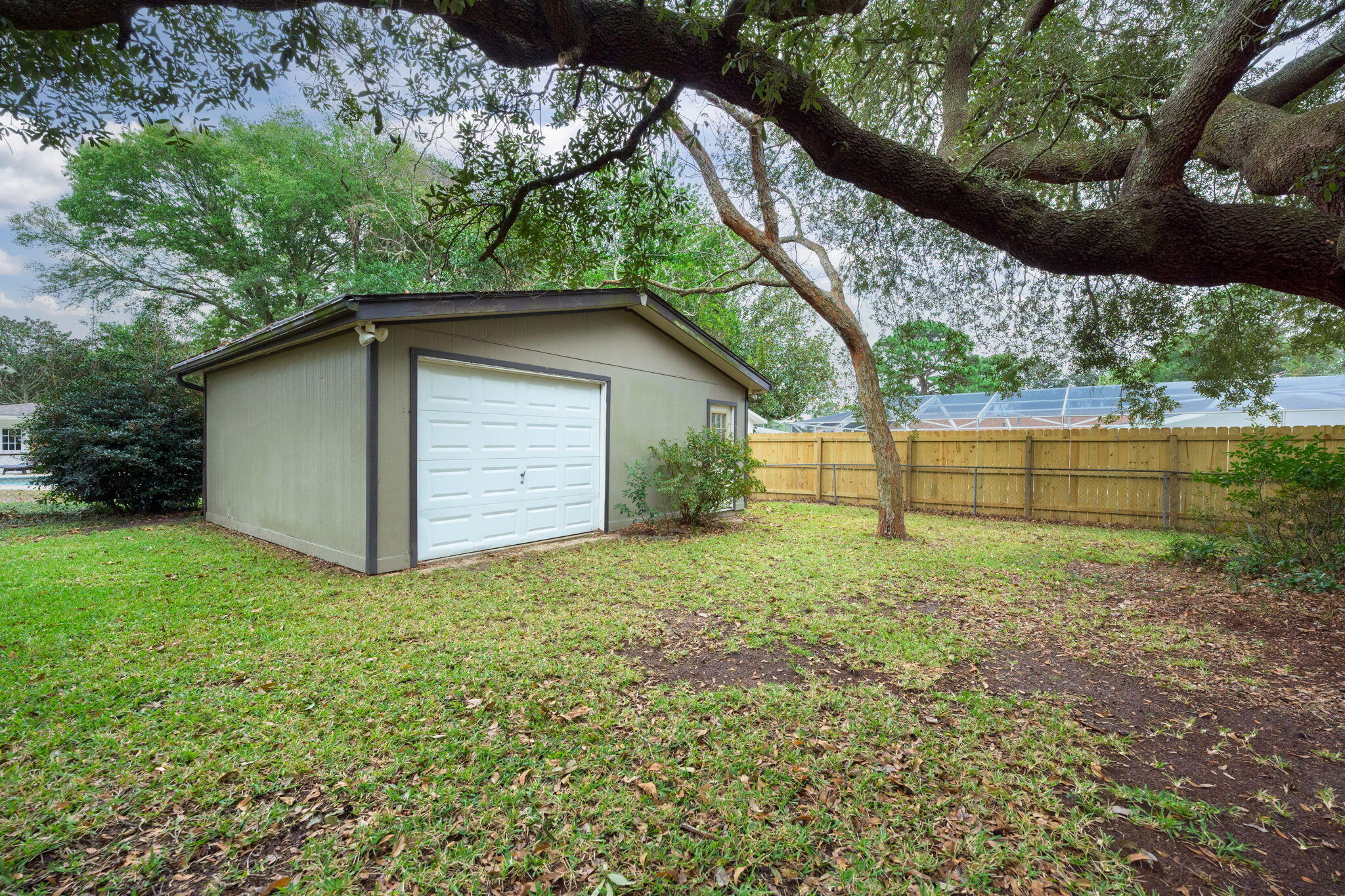 39 Magnolia Avenue