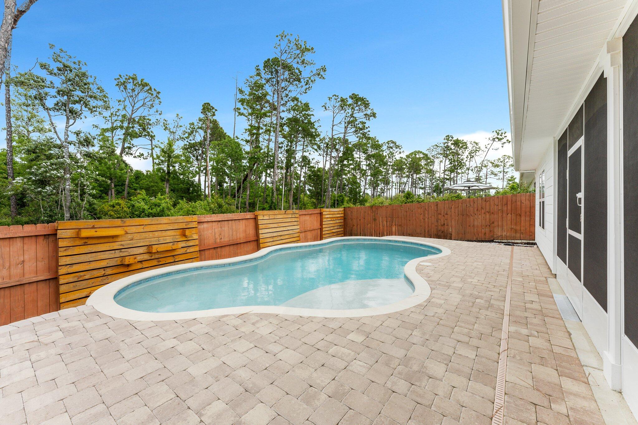 382 Emerald Cove Street