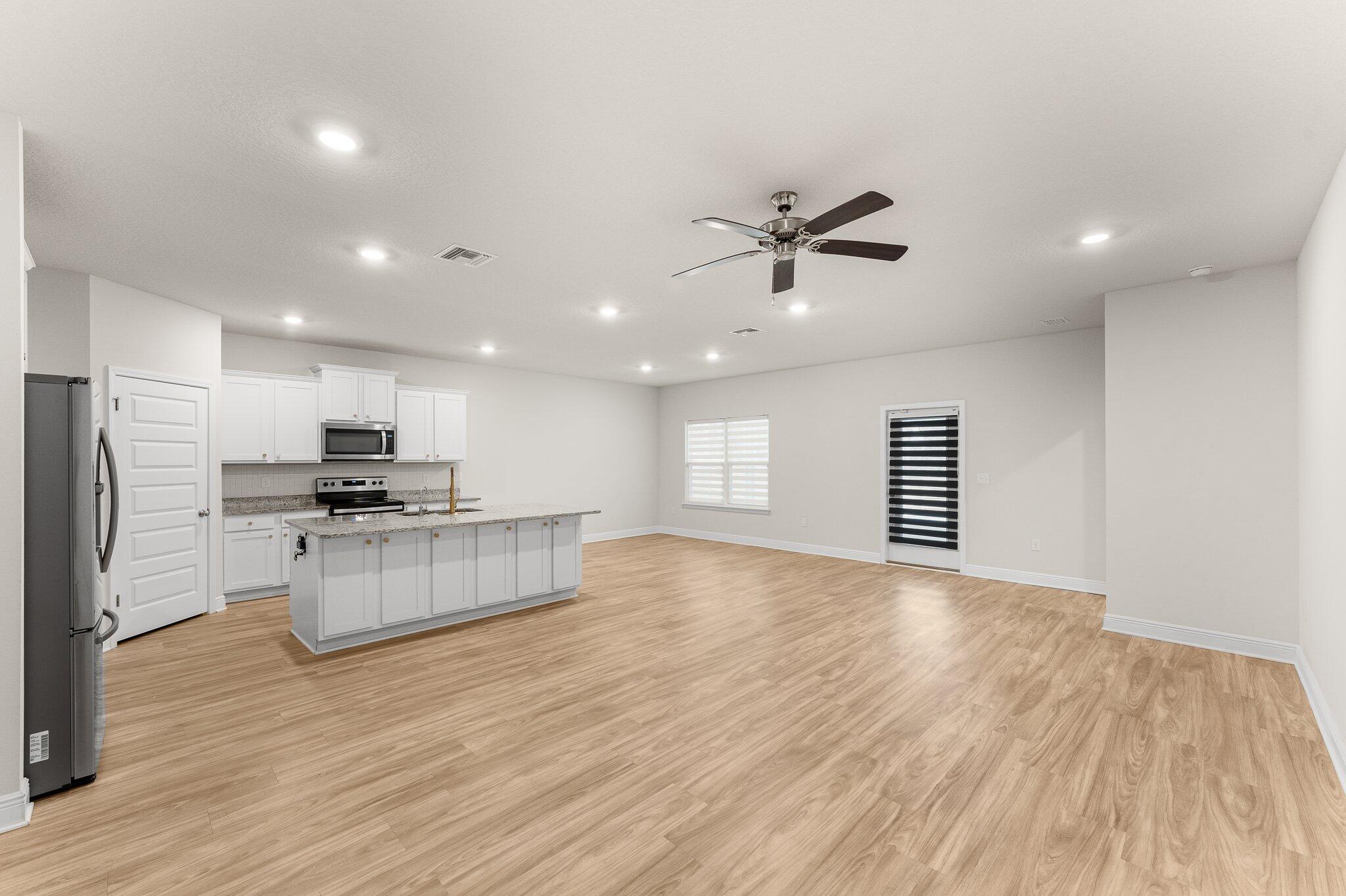 382 Emerald Cove Street