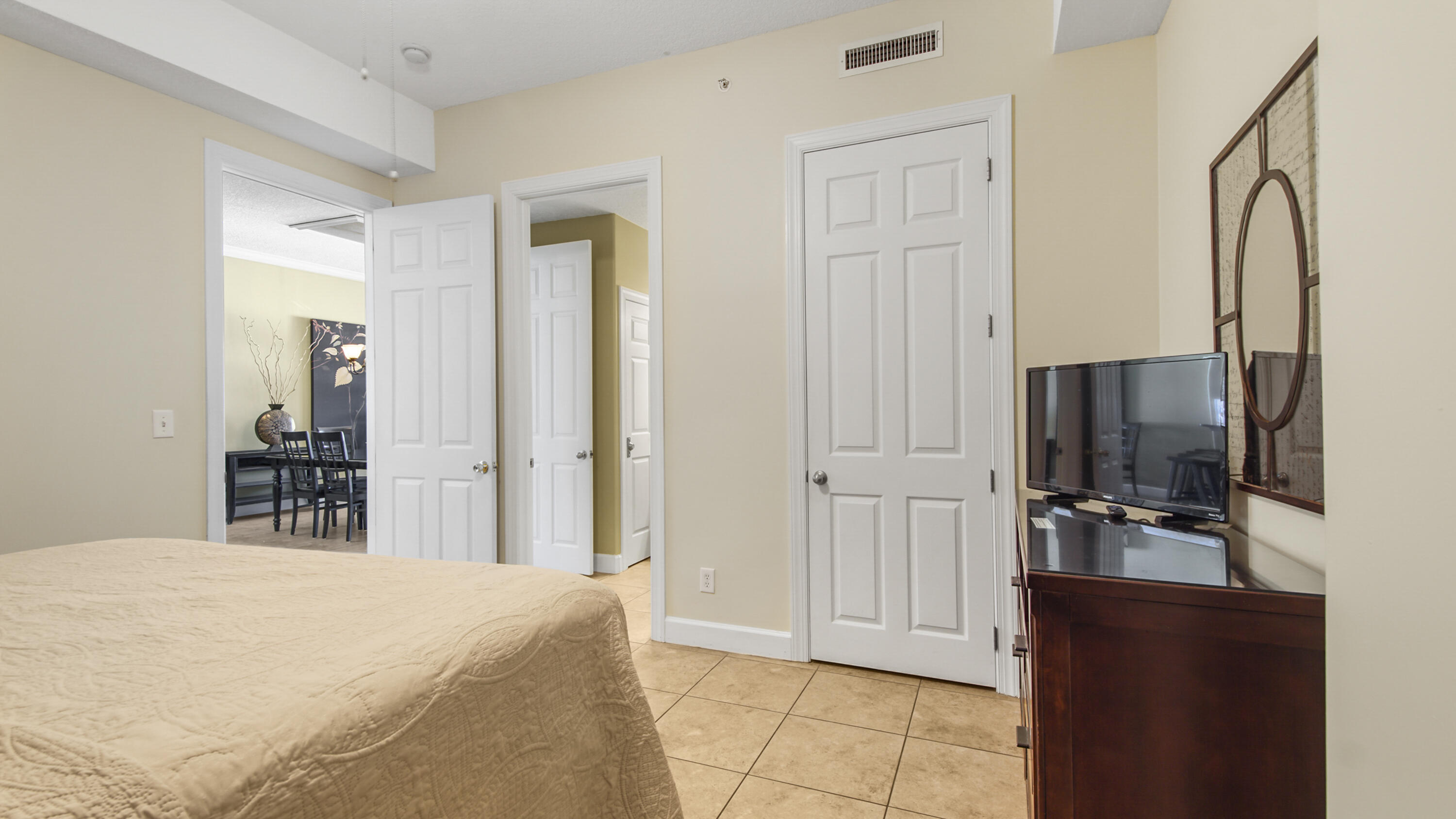14415 Front Beach Road, 2301