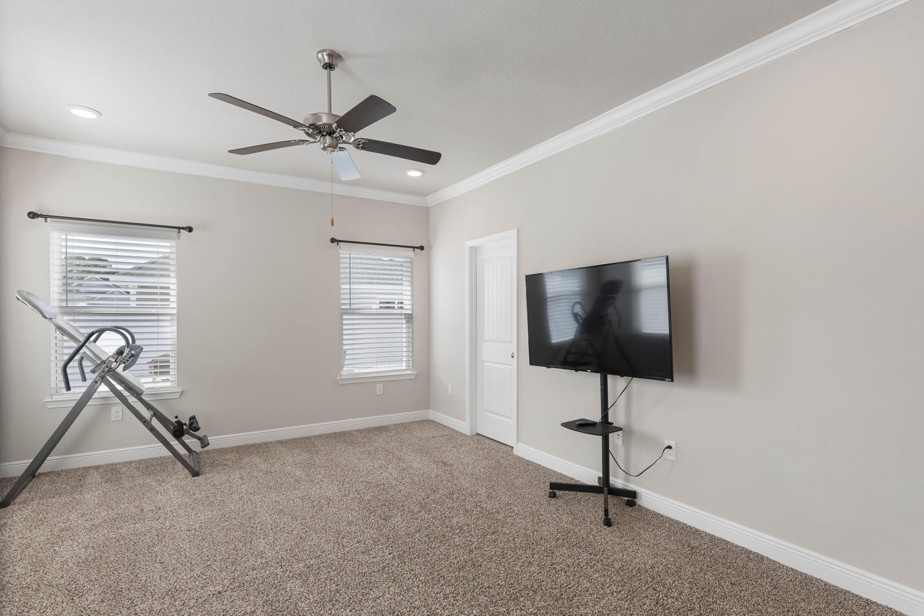 99 Stonegate Circle