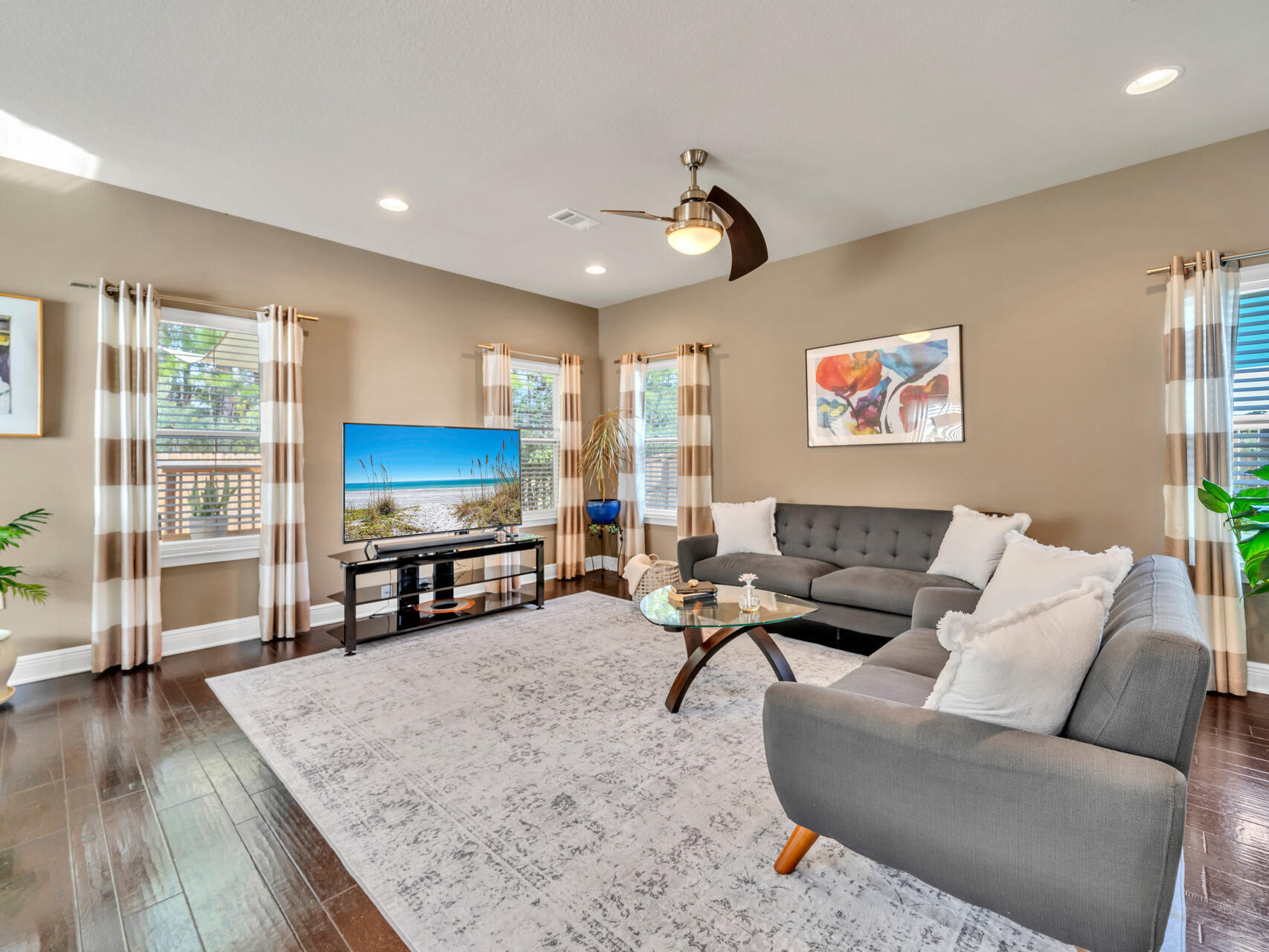 26 Topsail Drive