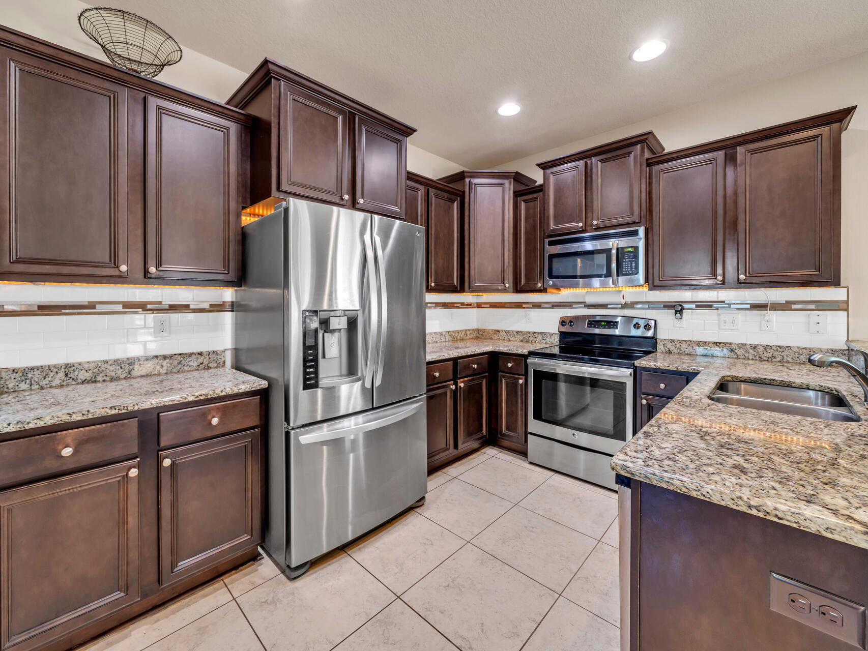 26 Topsail Drive