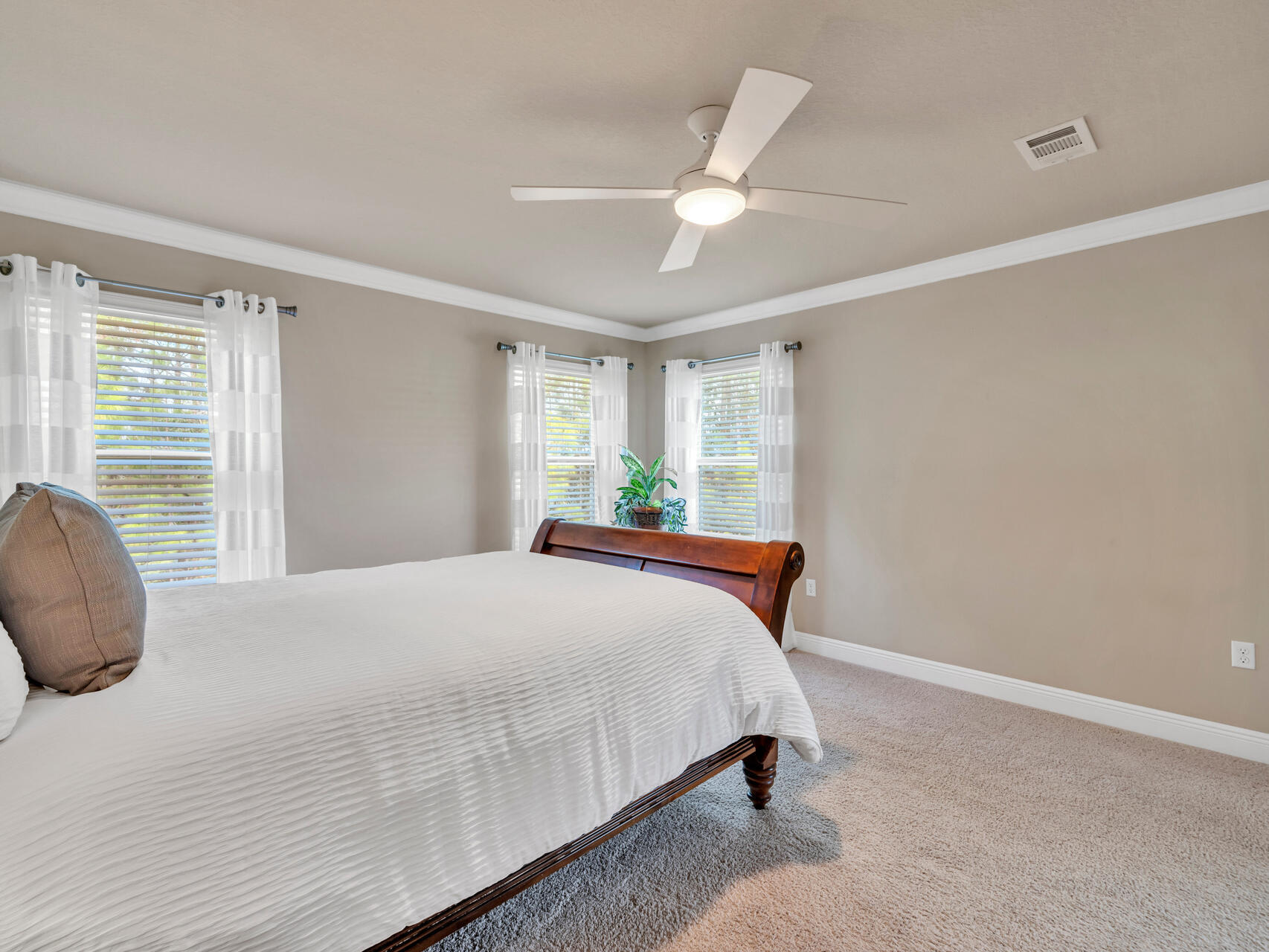 26 Topsail Drive