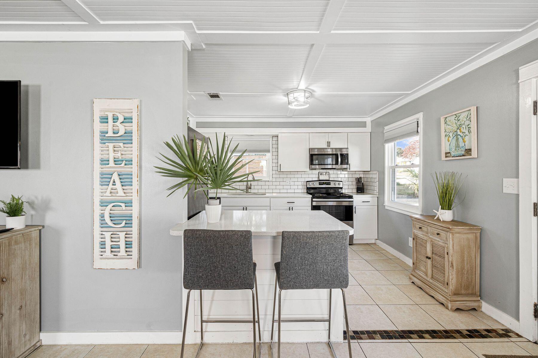 21507 Pompano Avenue