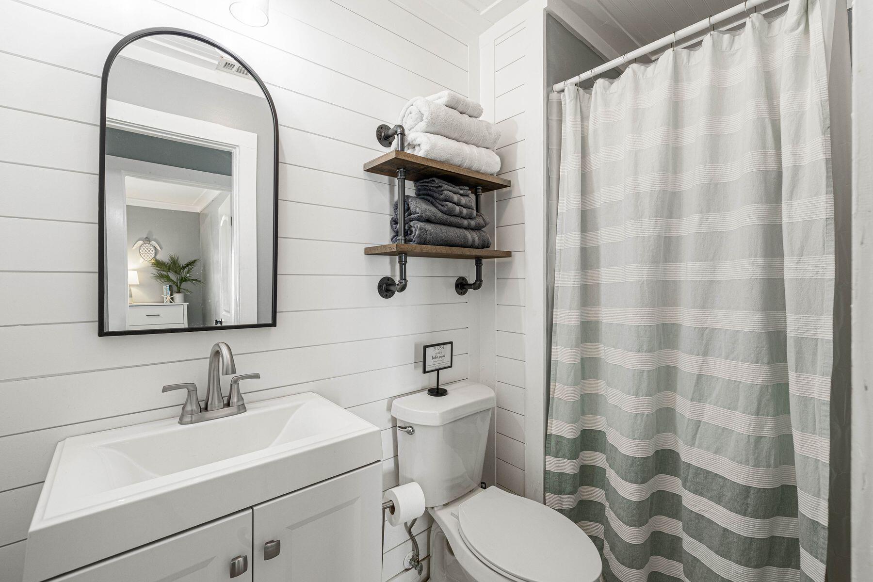 21507 Pompano Avenue