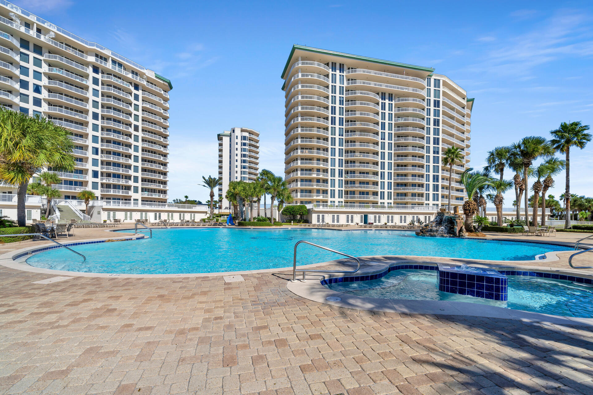 15100 Emerald Coast Parkway UNIT 301