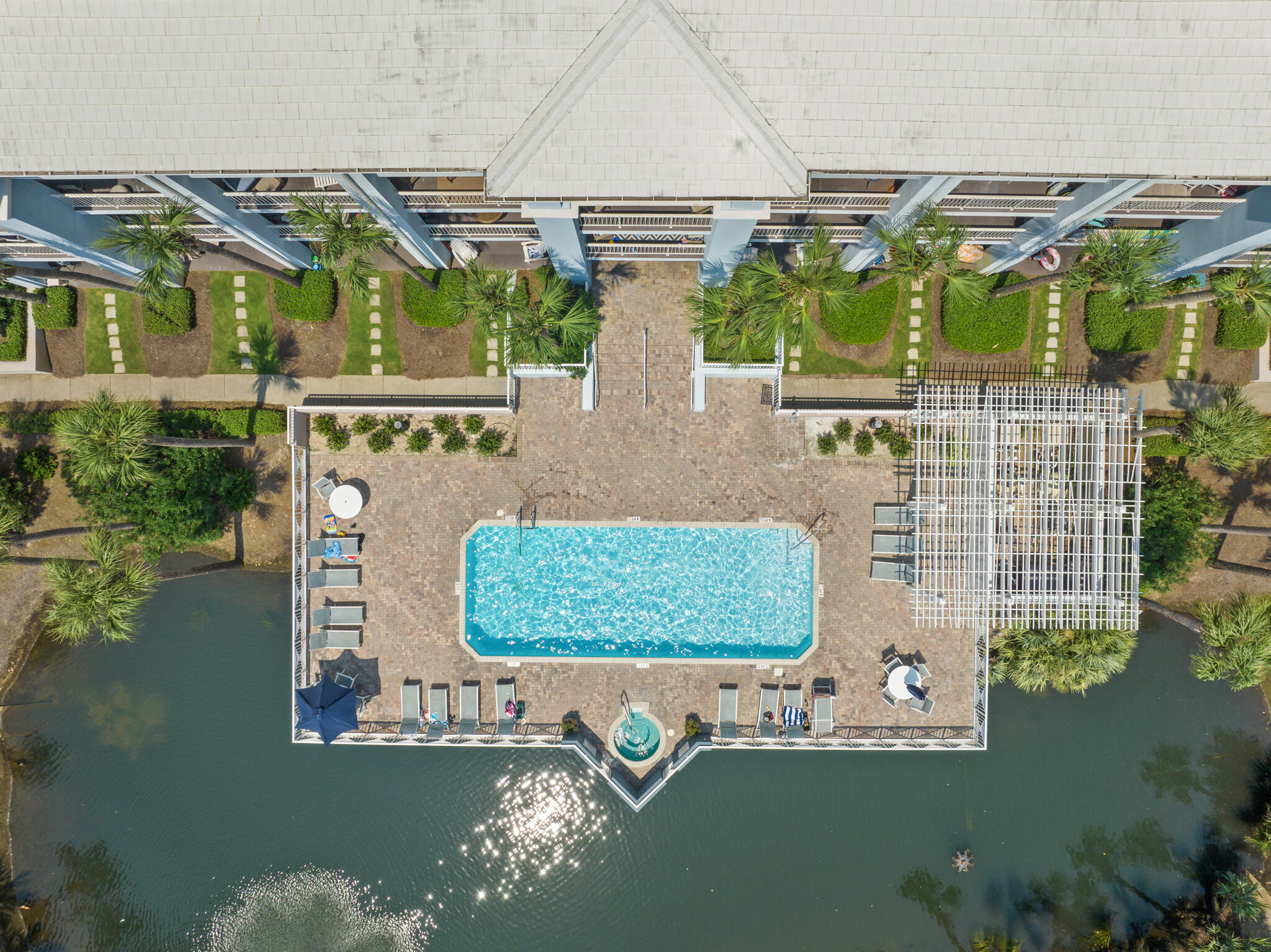 1740 S County Hwy 393, 101