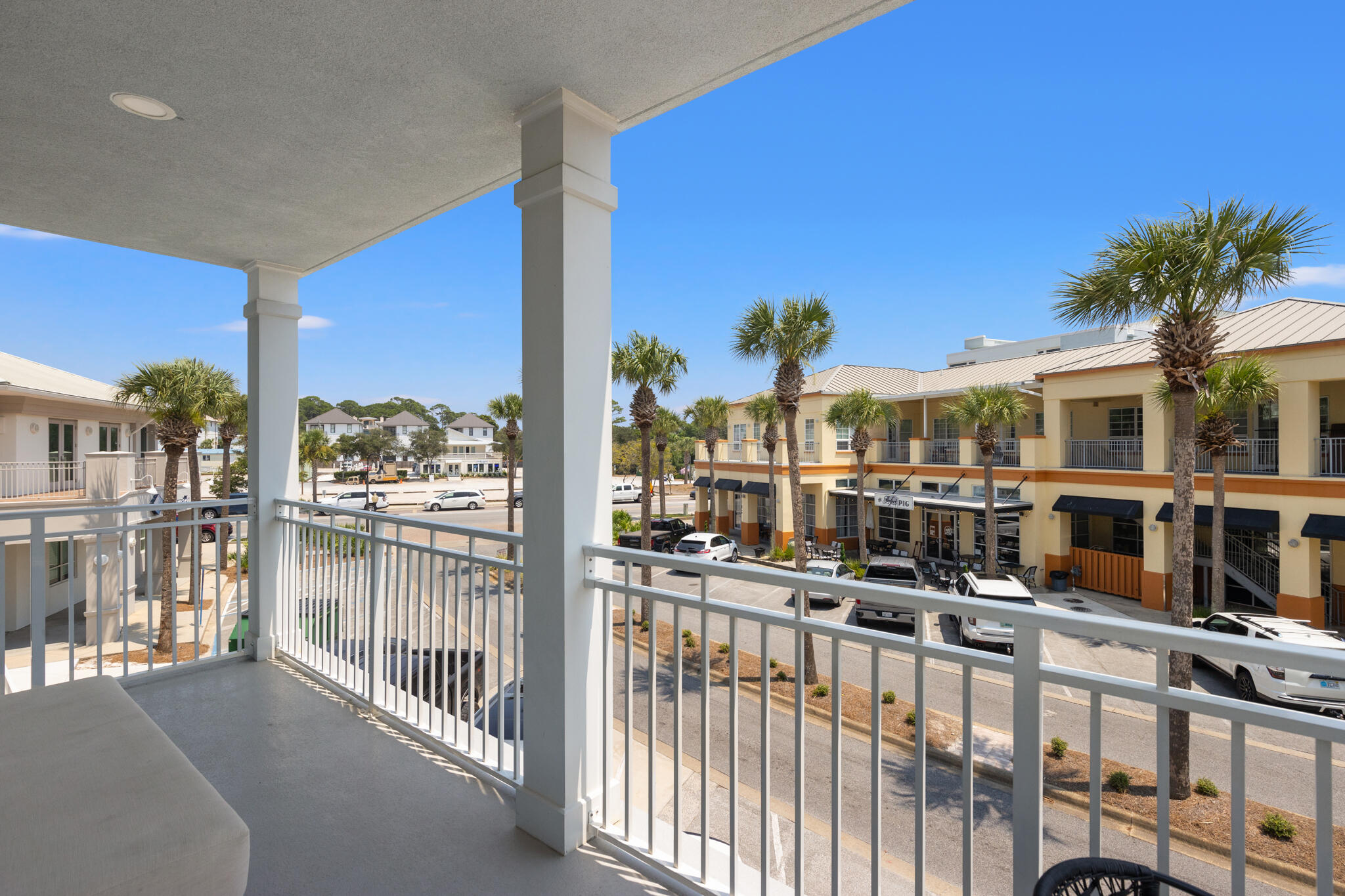 1740 S County Hwy 393, 101