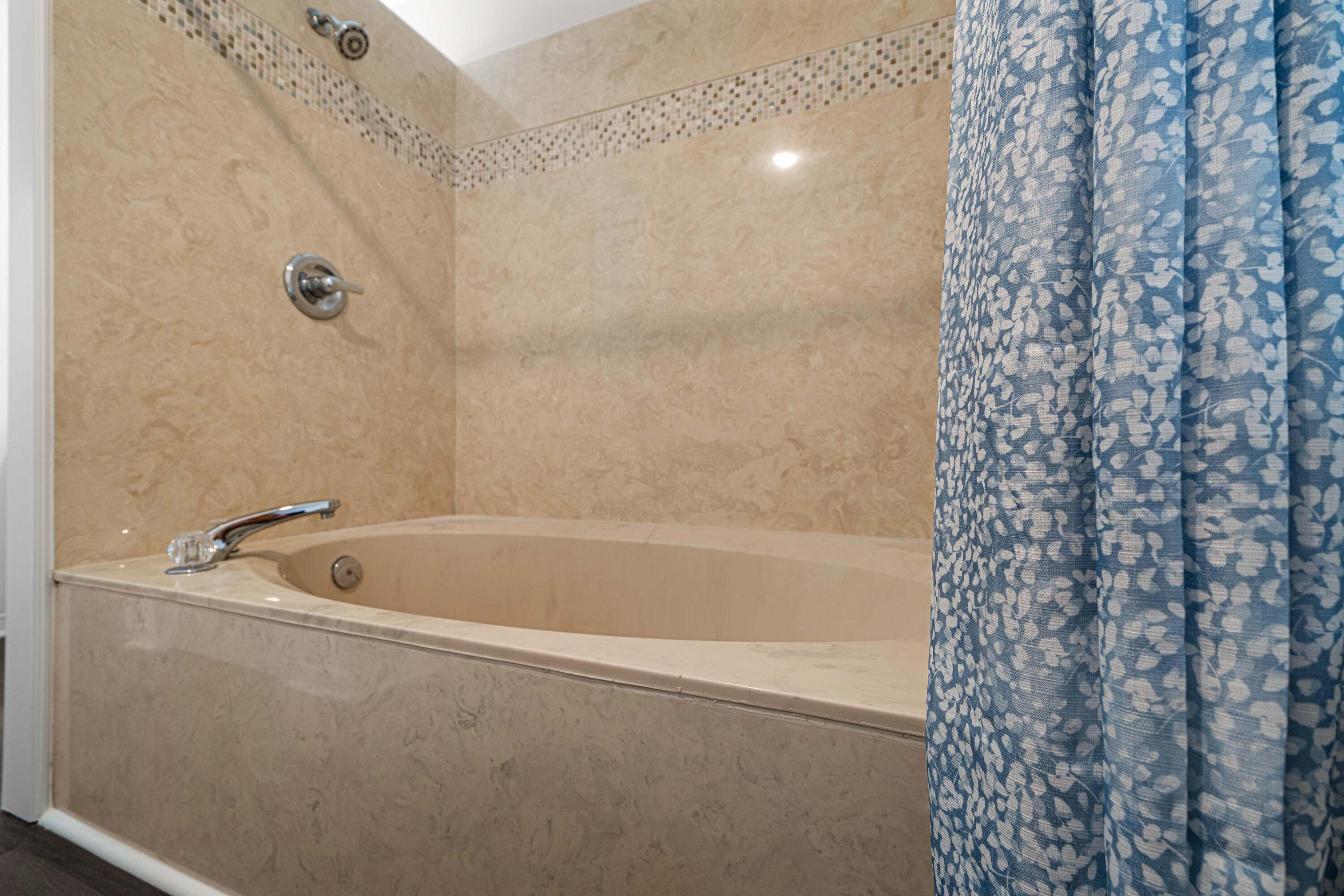 6004 Donald Guy Road