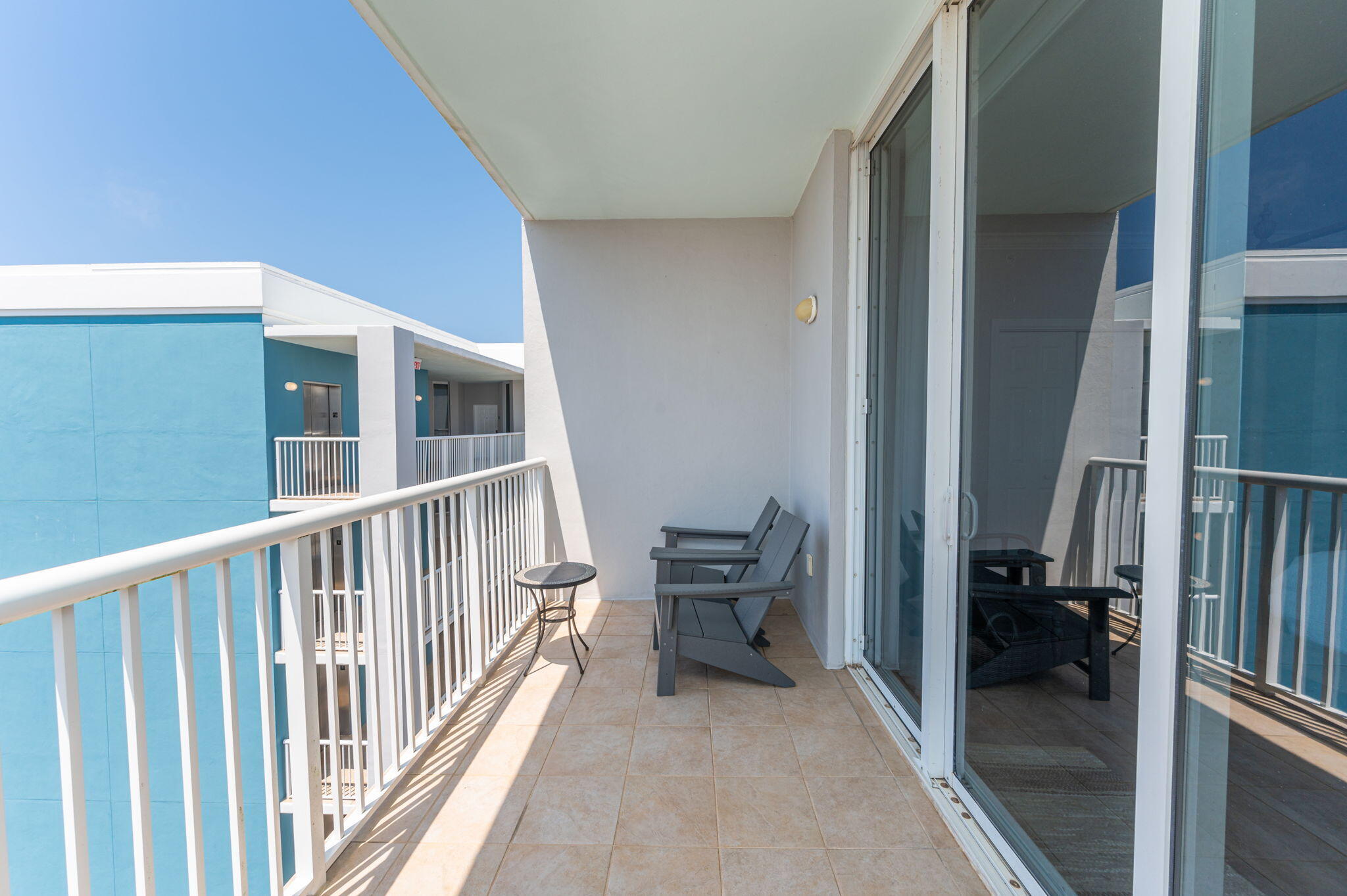 1328 SW Miracle Strip Pkwy PH01