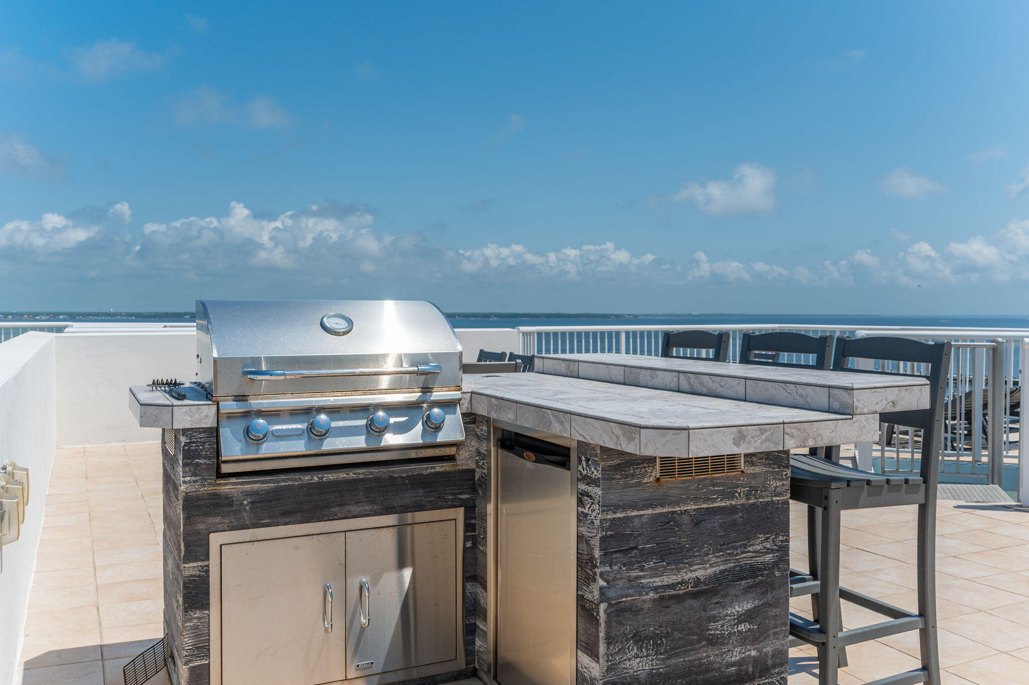 1328 SW Miracle Strip Pkwy PH01