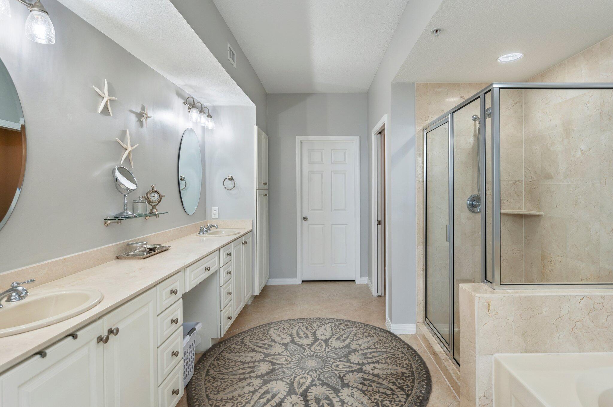 1328 SW Miracle Strip Pkwy PH01