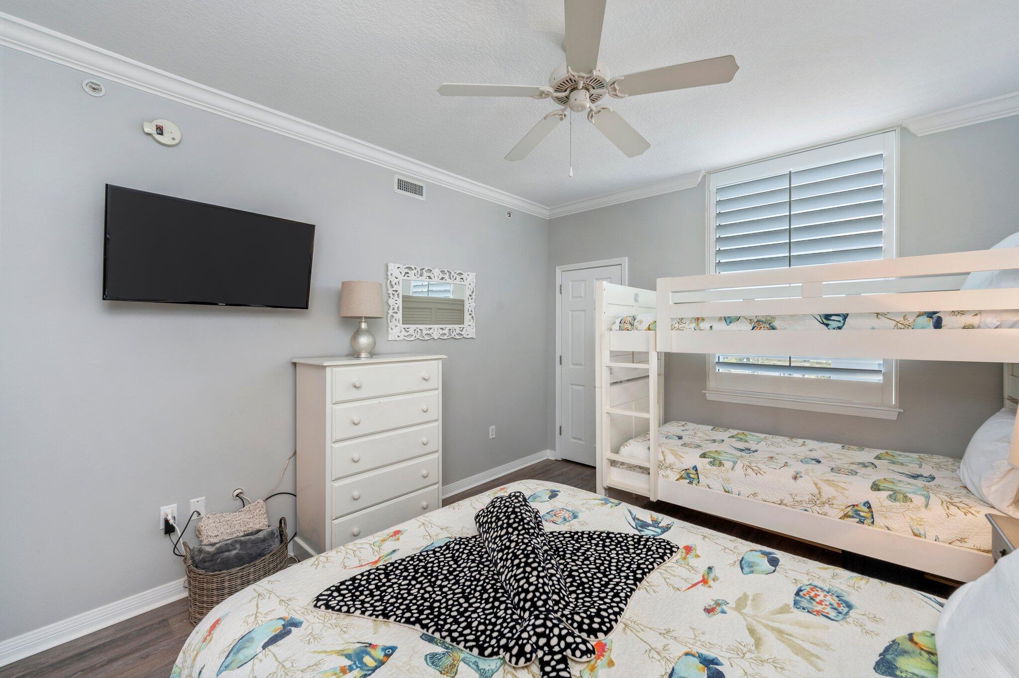 1328 SW Miracle Strip Pkwy PH01