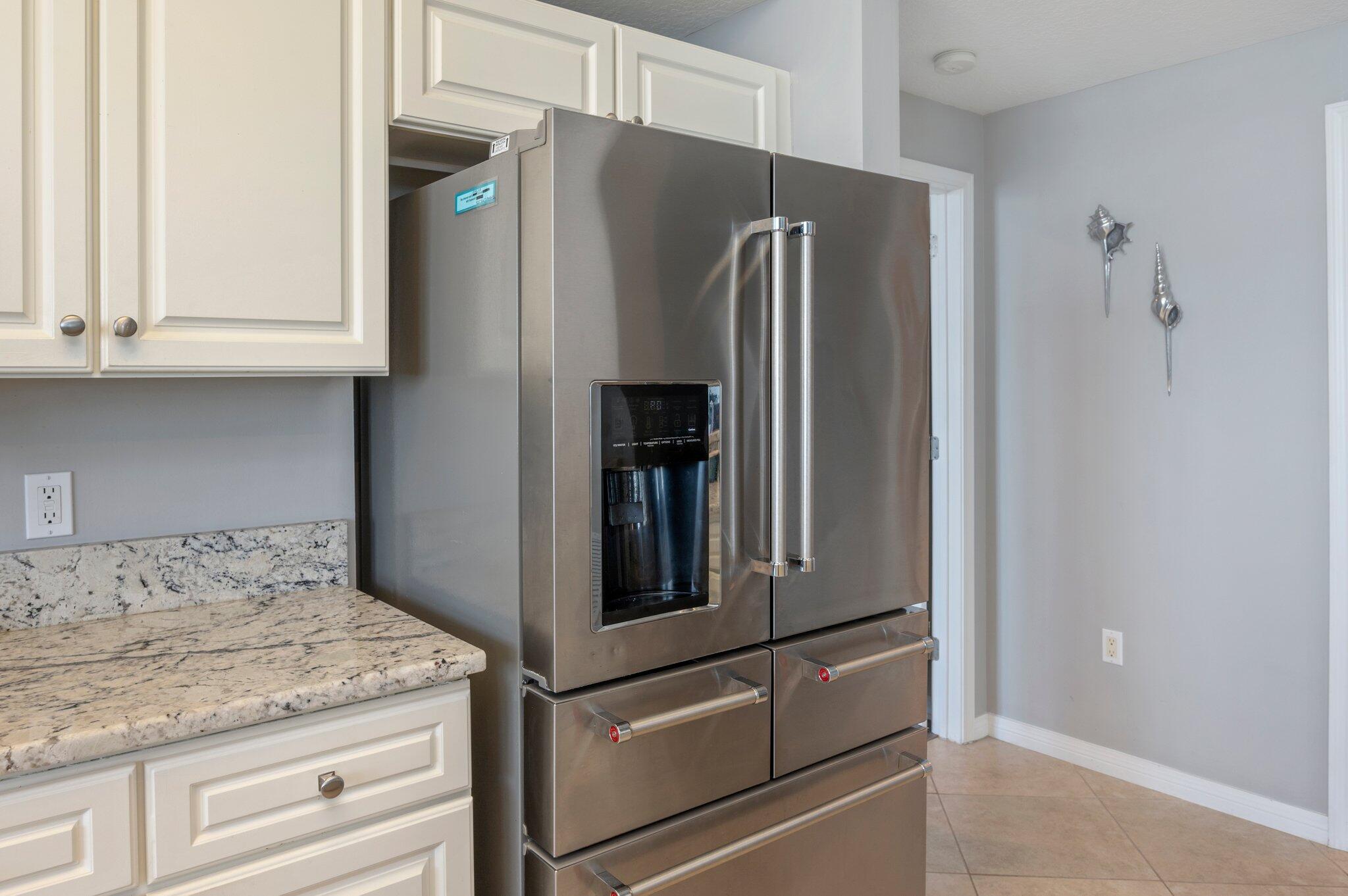 1328 SW Miracle Strip Pkwy PH01