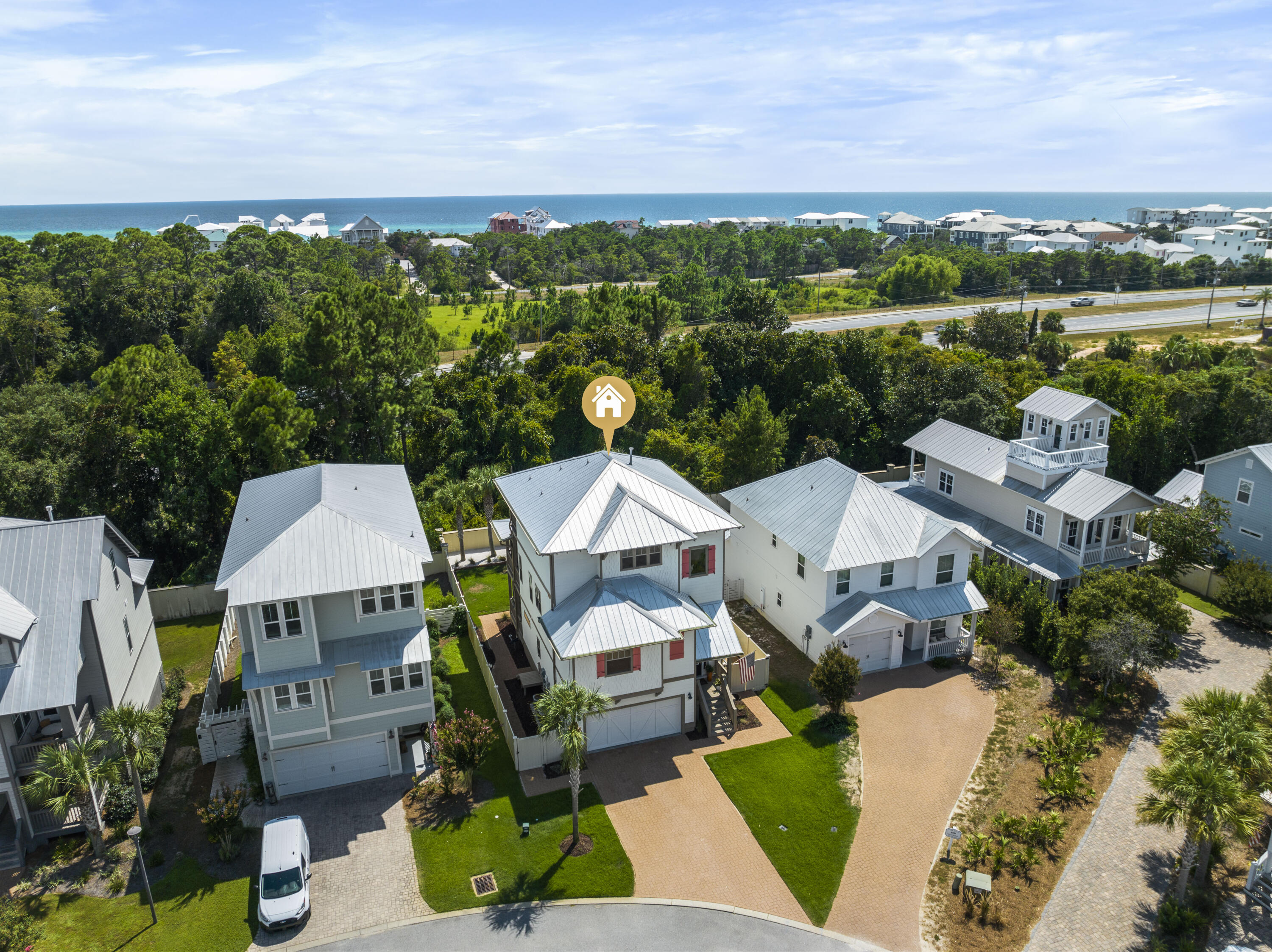 52 S Grande Pointe Drive