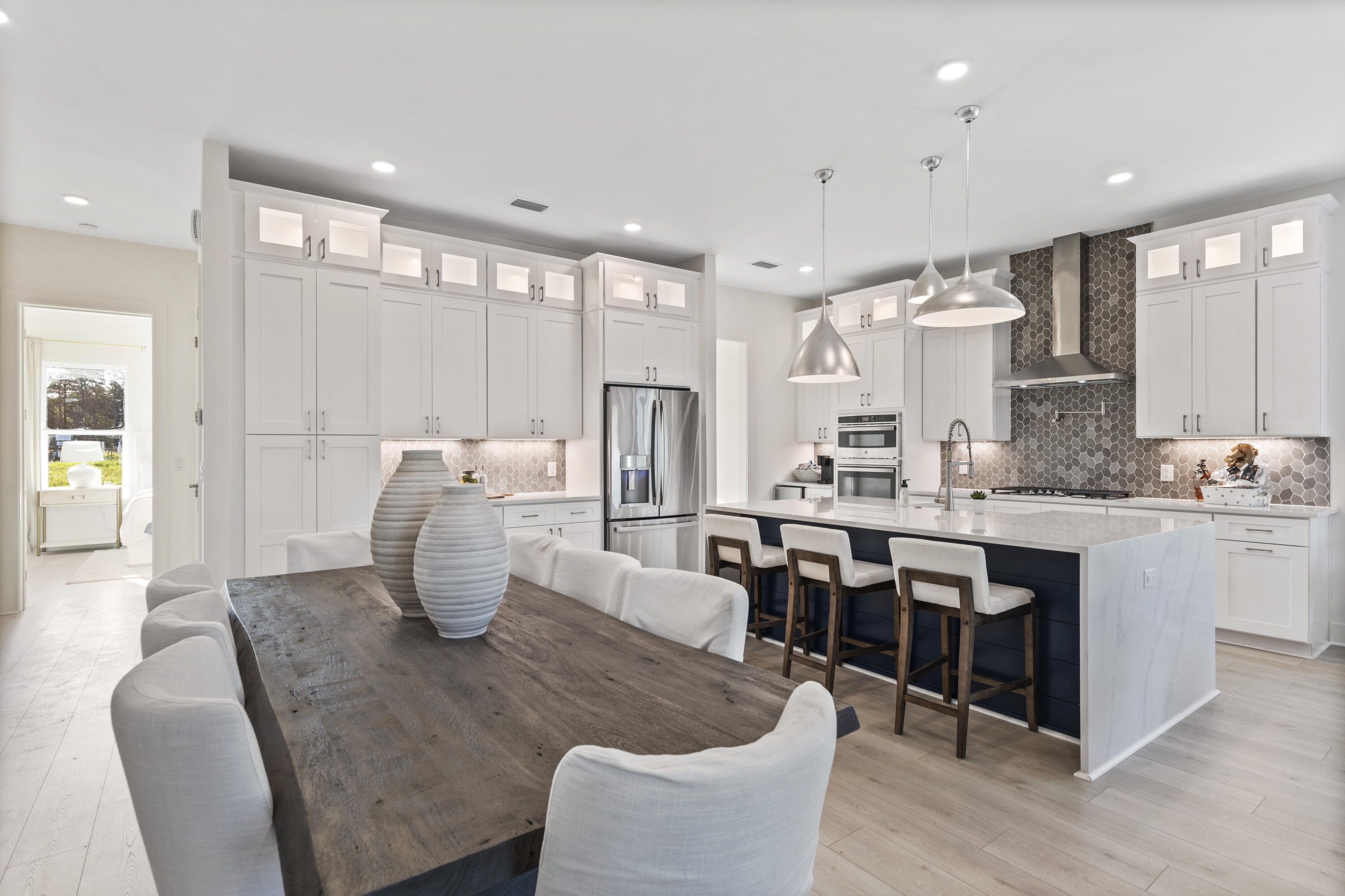 17 Woodland Drive