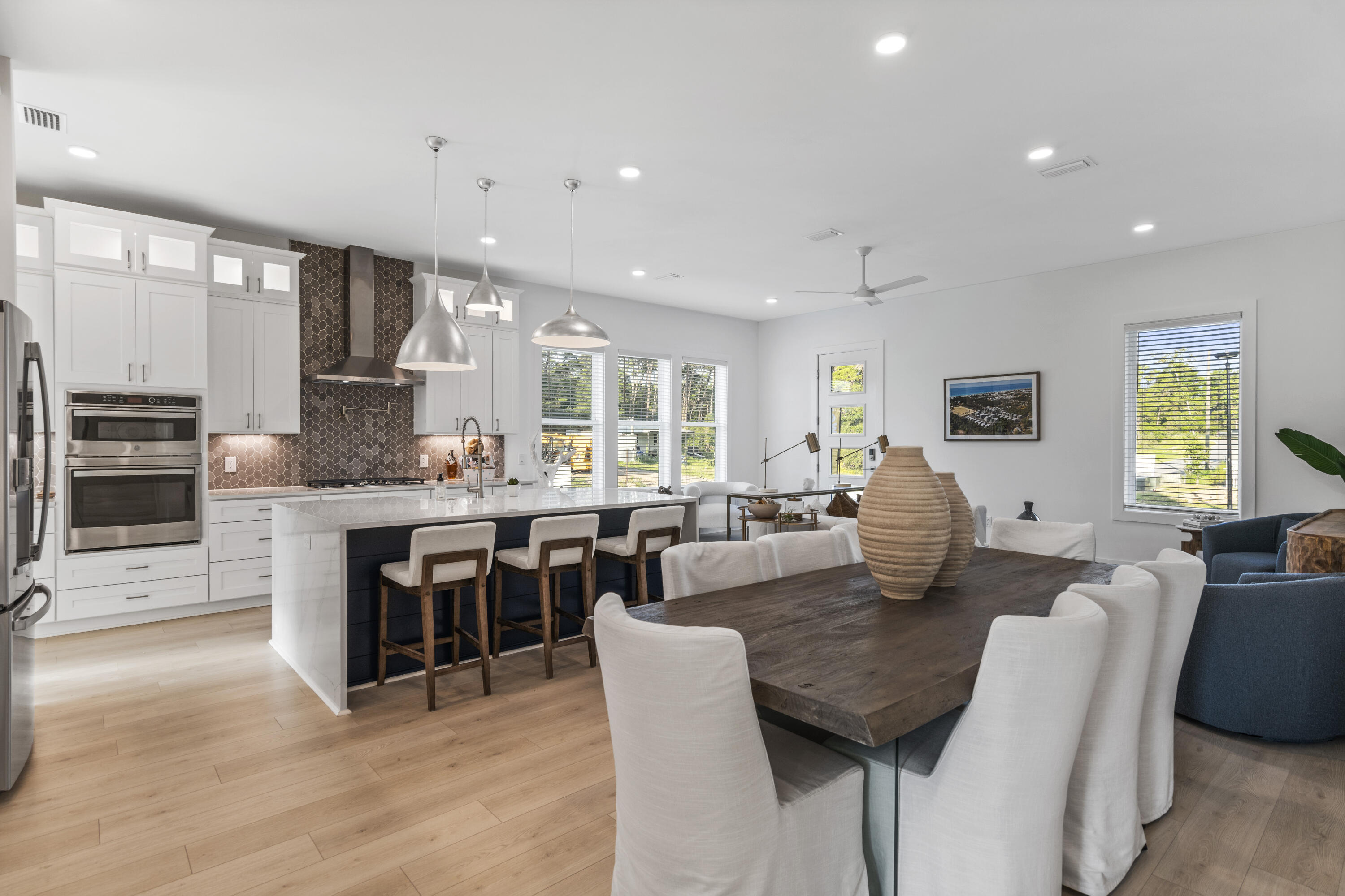 17 Woodland Drive