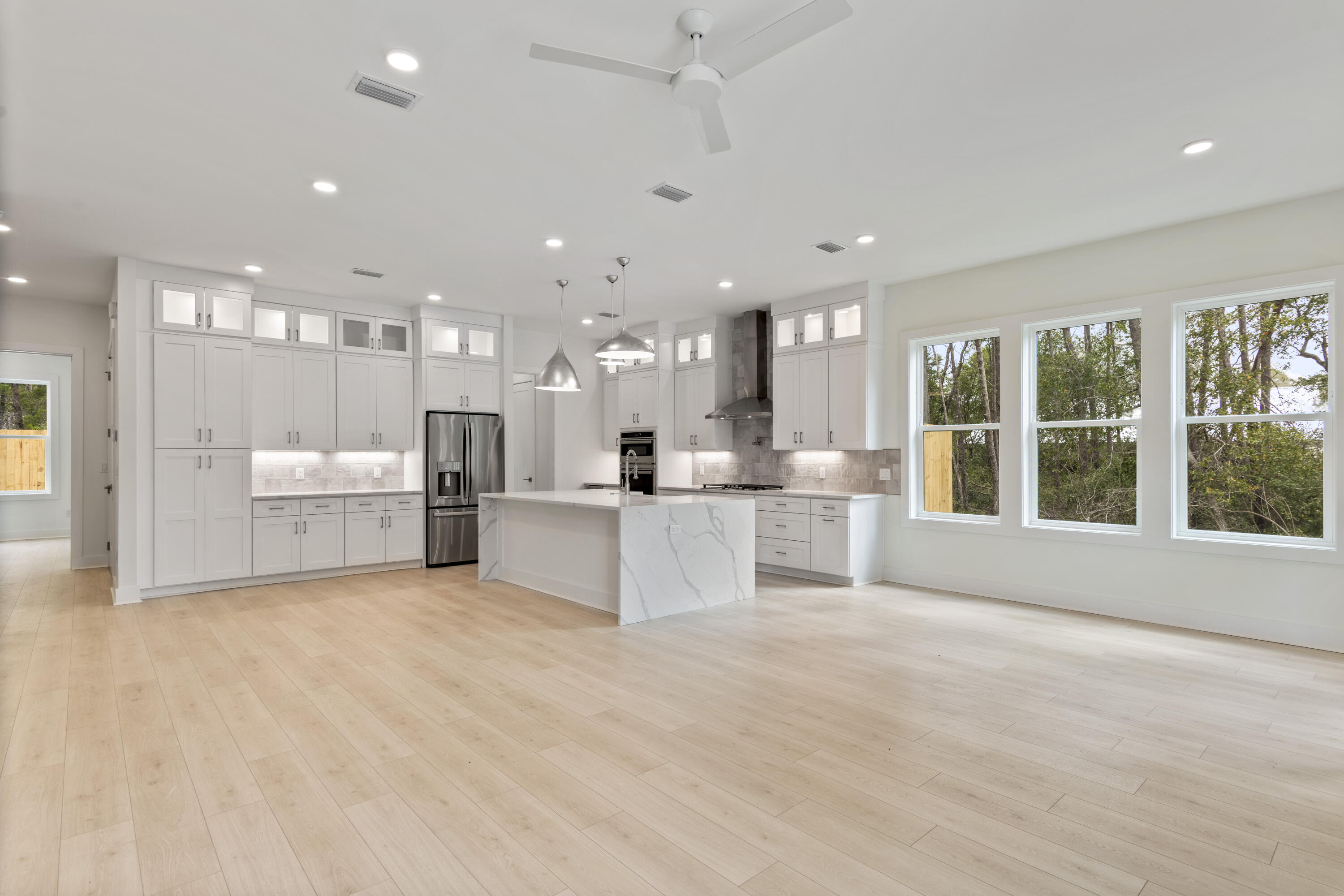 17 Woodland Drive