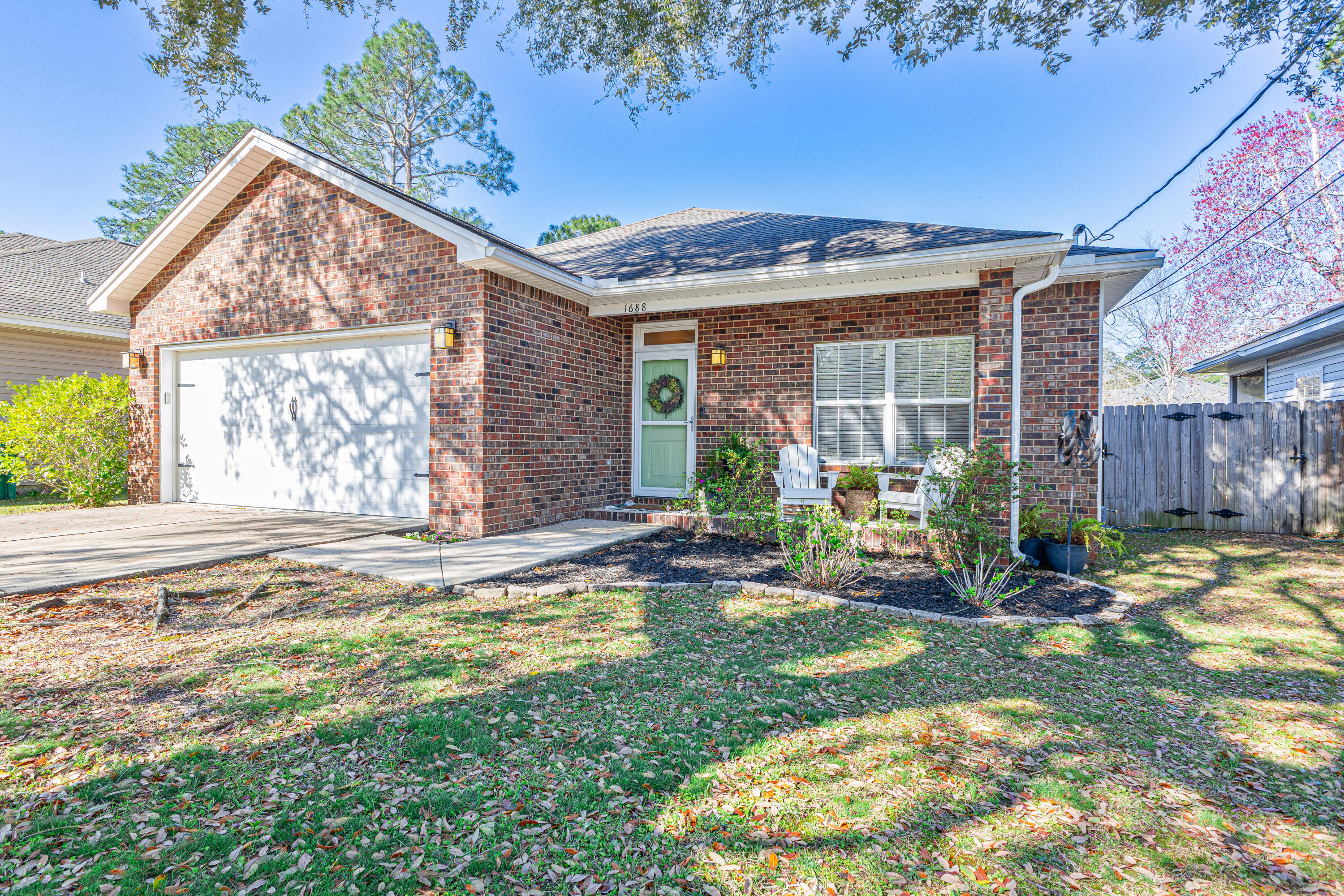 1688 Sycamore Avenue