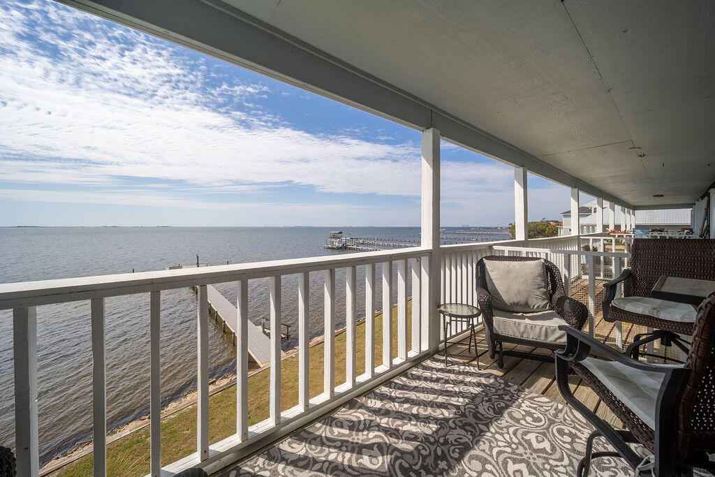 5539 Soundside Drive, C