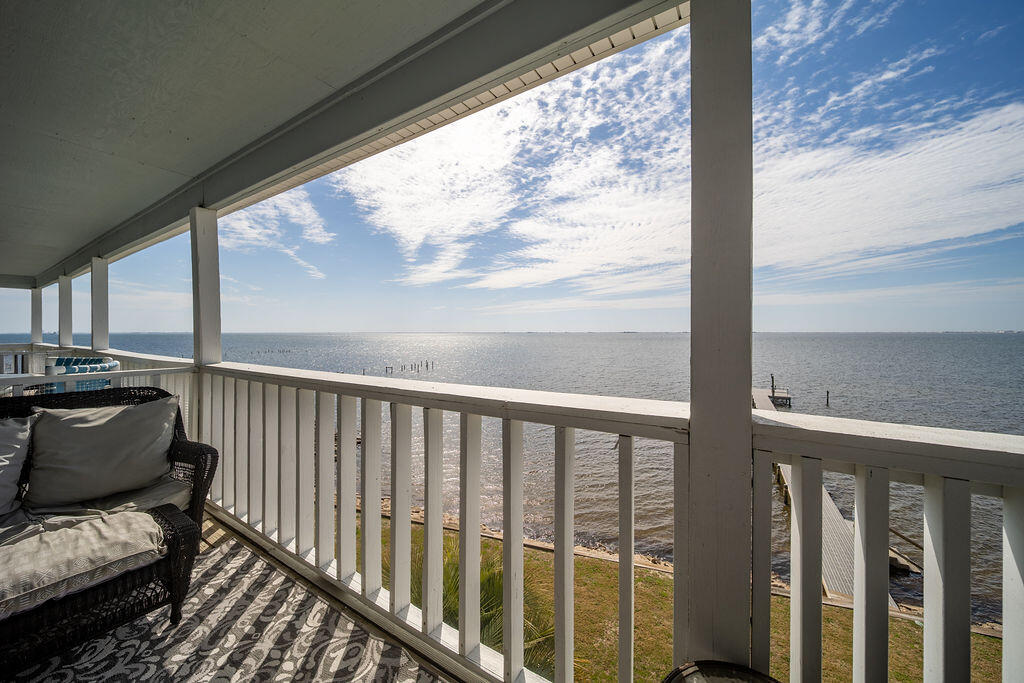 5539 Soundside Drive, C