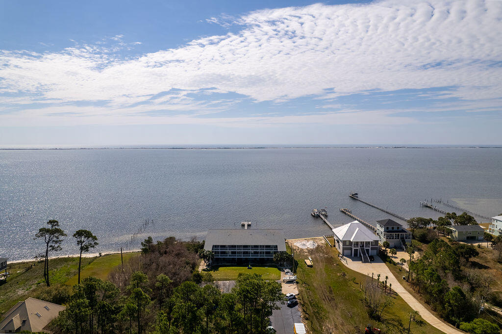 5539 Soundside Drive, C