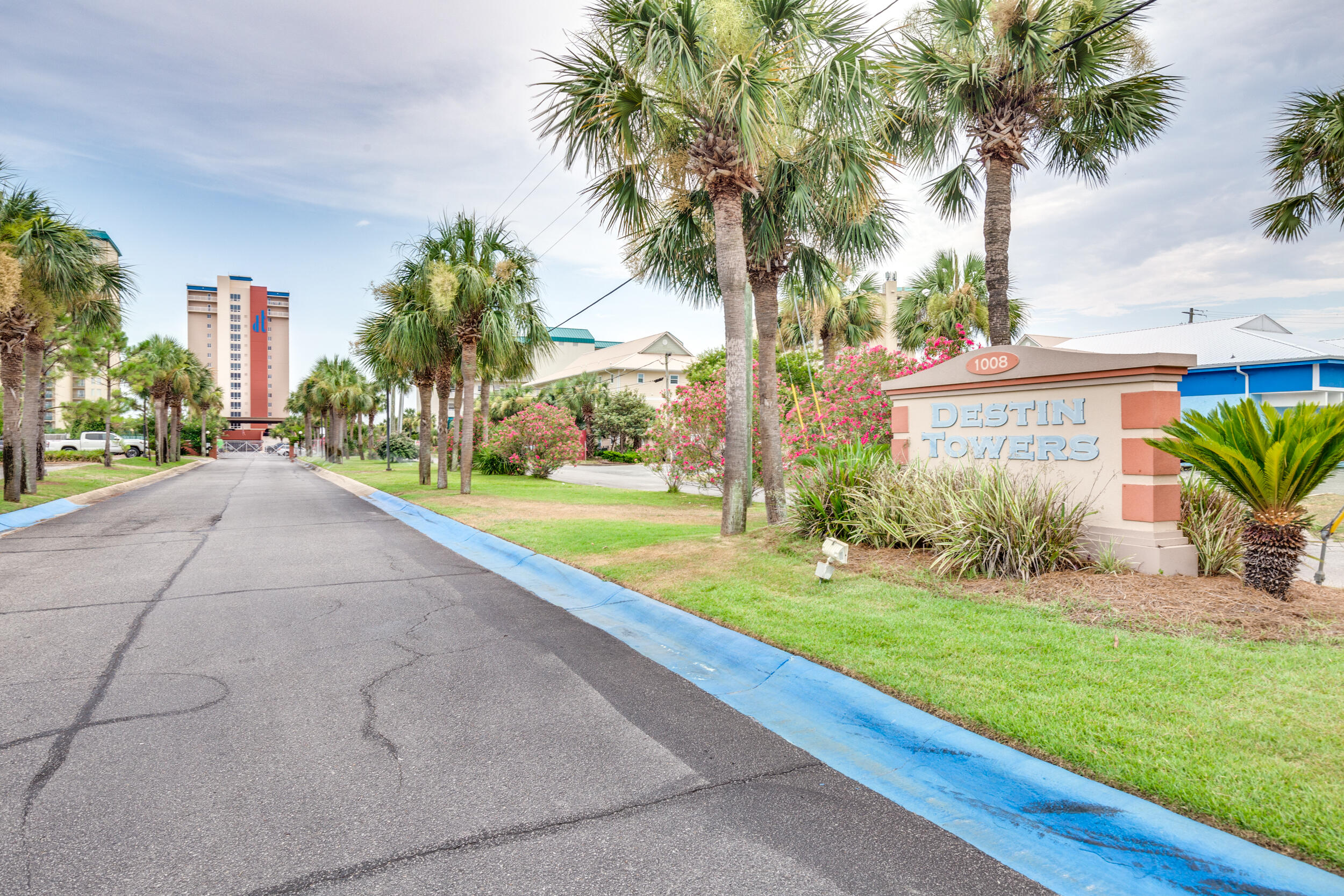 1008 Highway 98 UNIT 115 11th Floor