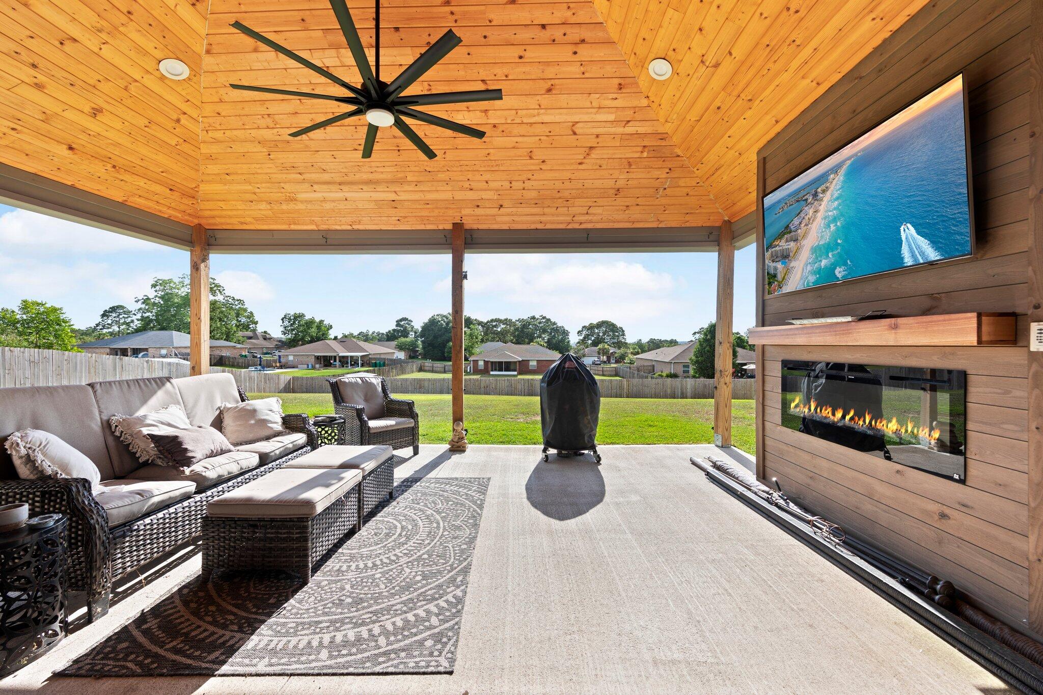2410 Halfmoon Lane