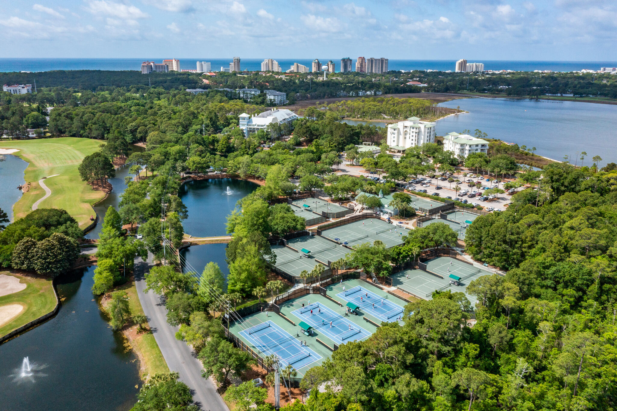 4409 Southwinds Drive, 4409