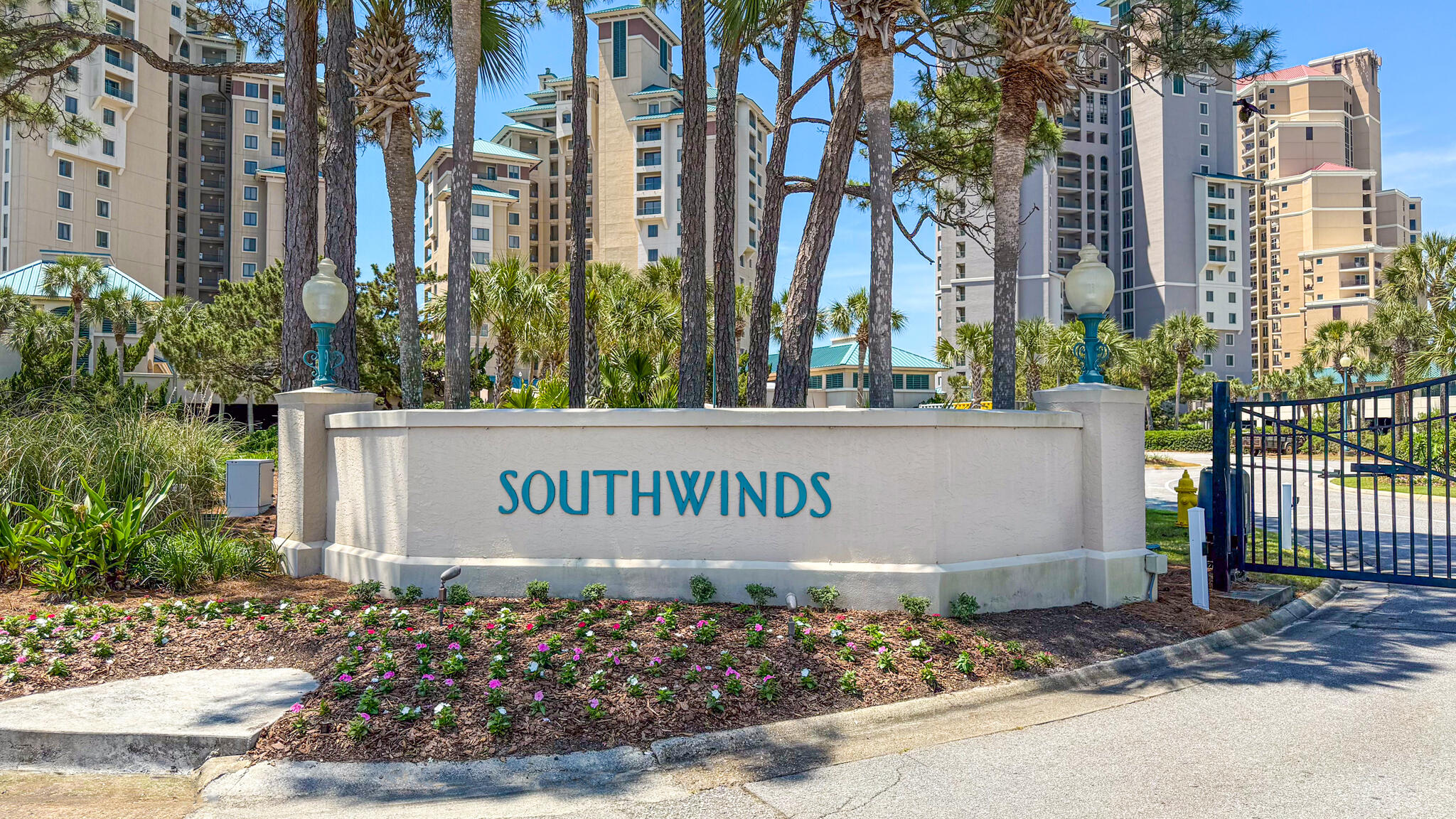 4409 Southwinds Drive, 4409