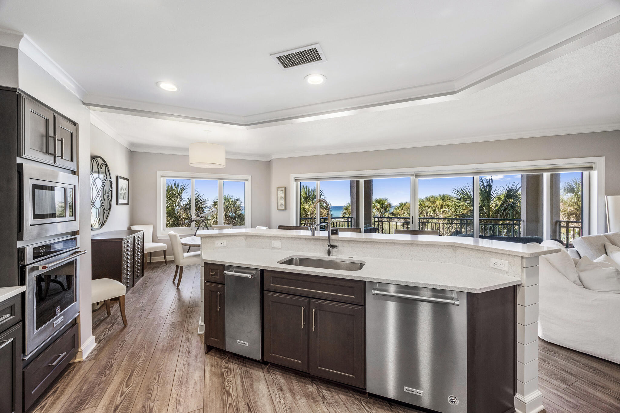 4409 Southwinds Drive, 4409