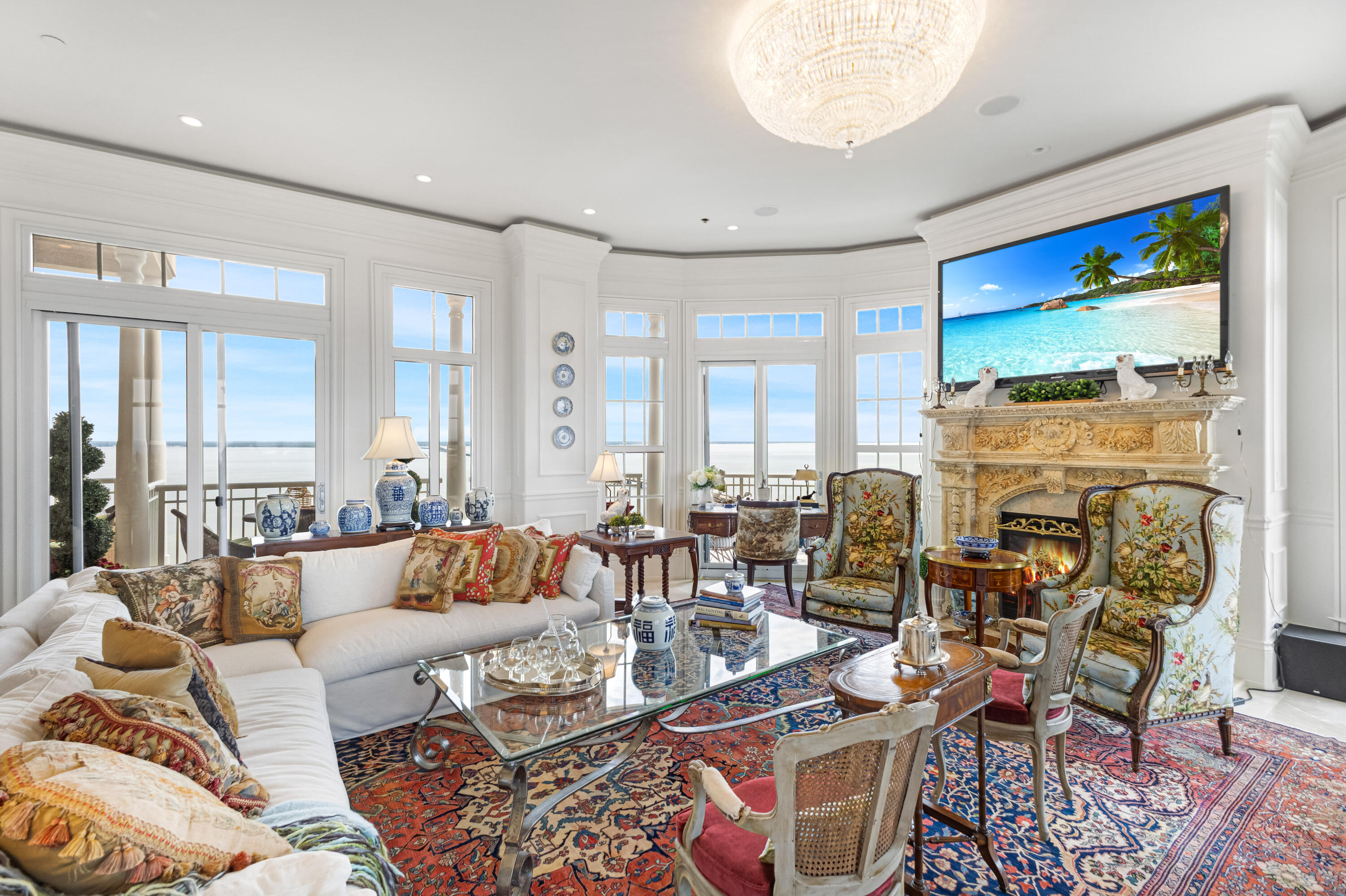 404 Kelly Plantation Drive, PH 7