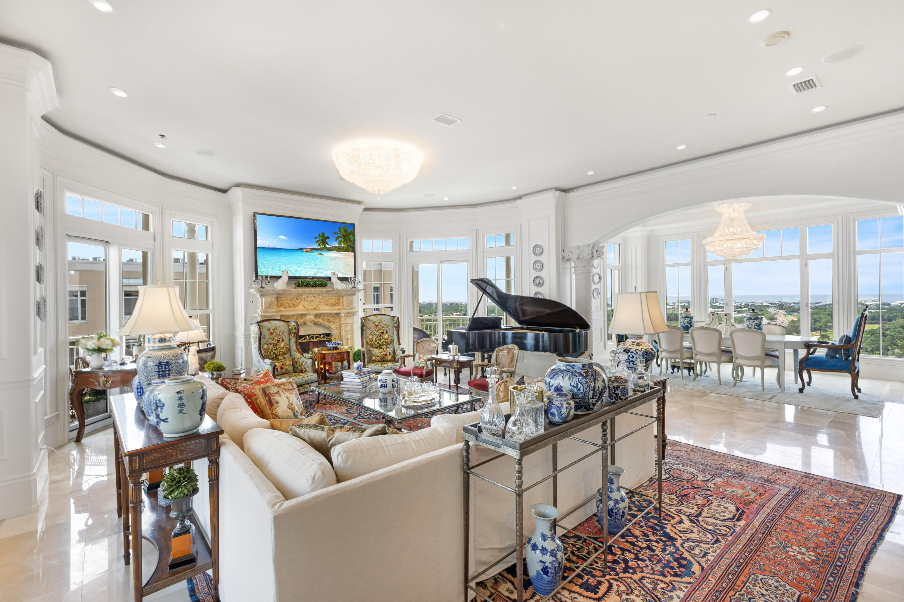 404 Kelly Plantation Drive, PH 7