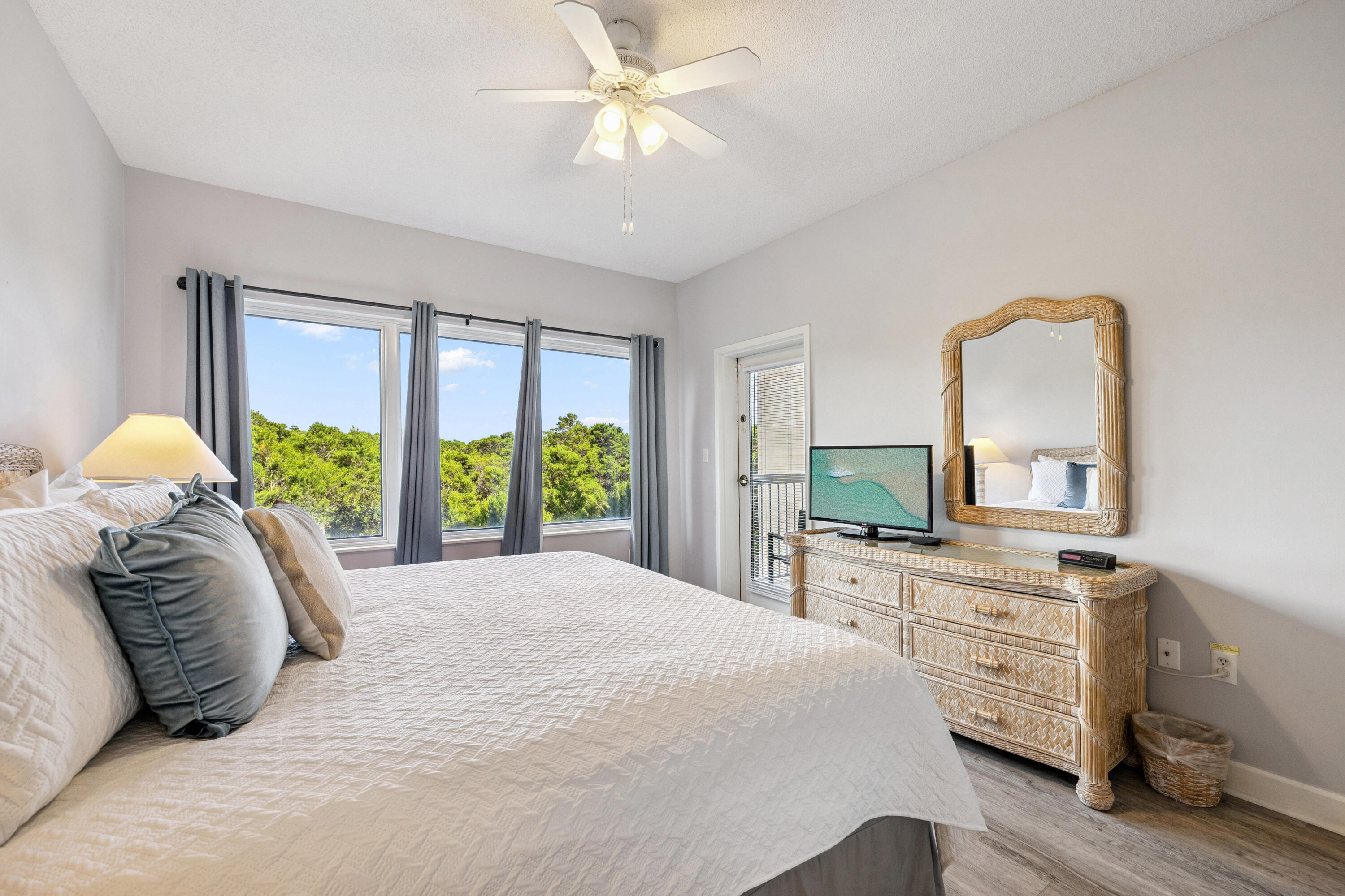 515 Topsl Beach Boulevard, UNIT 302