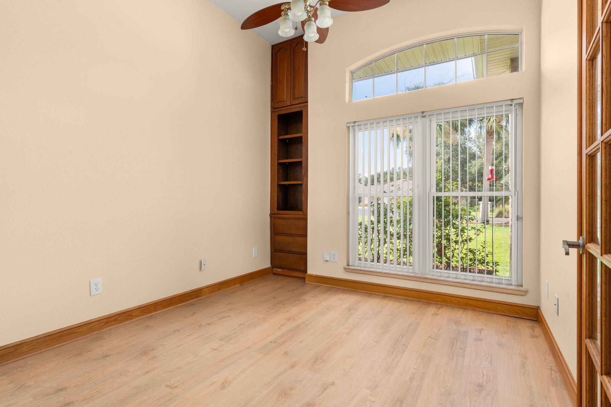 9275 Lilge Drive