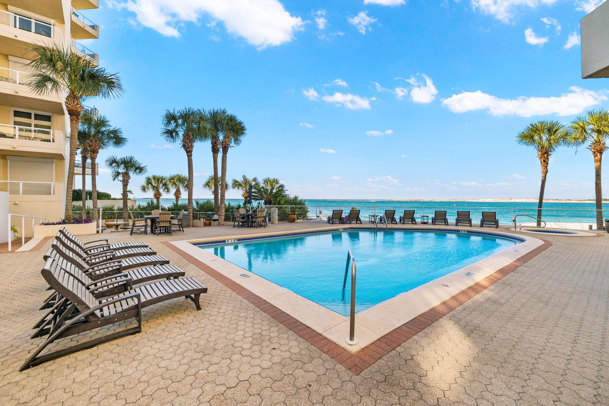 100 Gulf Shore Drive, 602