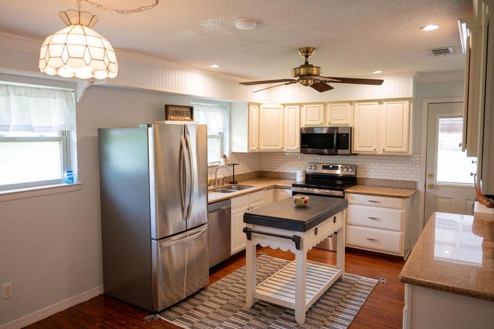 3180 Palmetta Avenue, Crestview