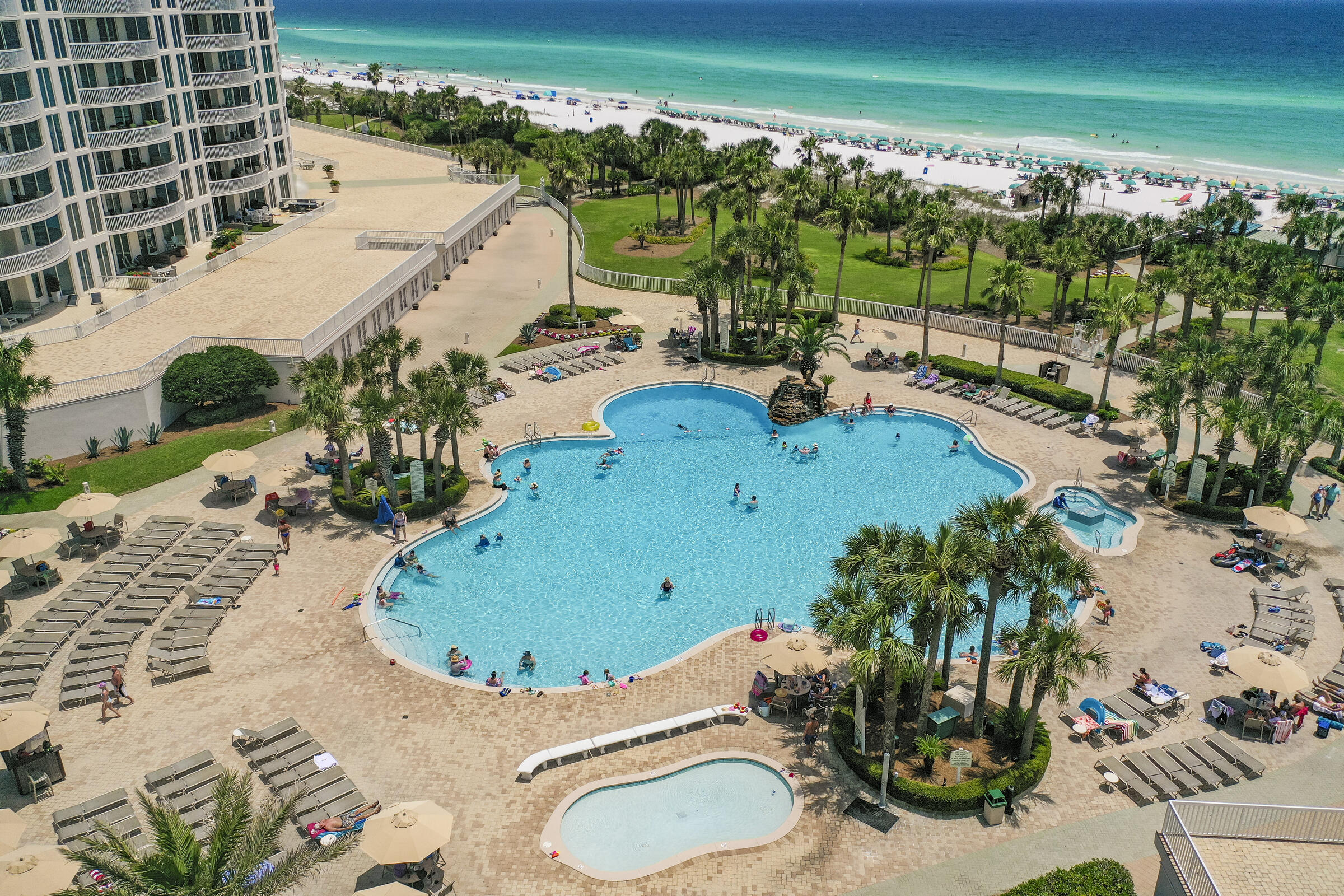 15200 Emerald Coast Parkway, UNIT 206