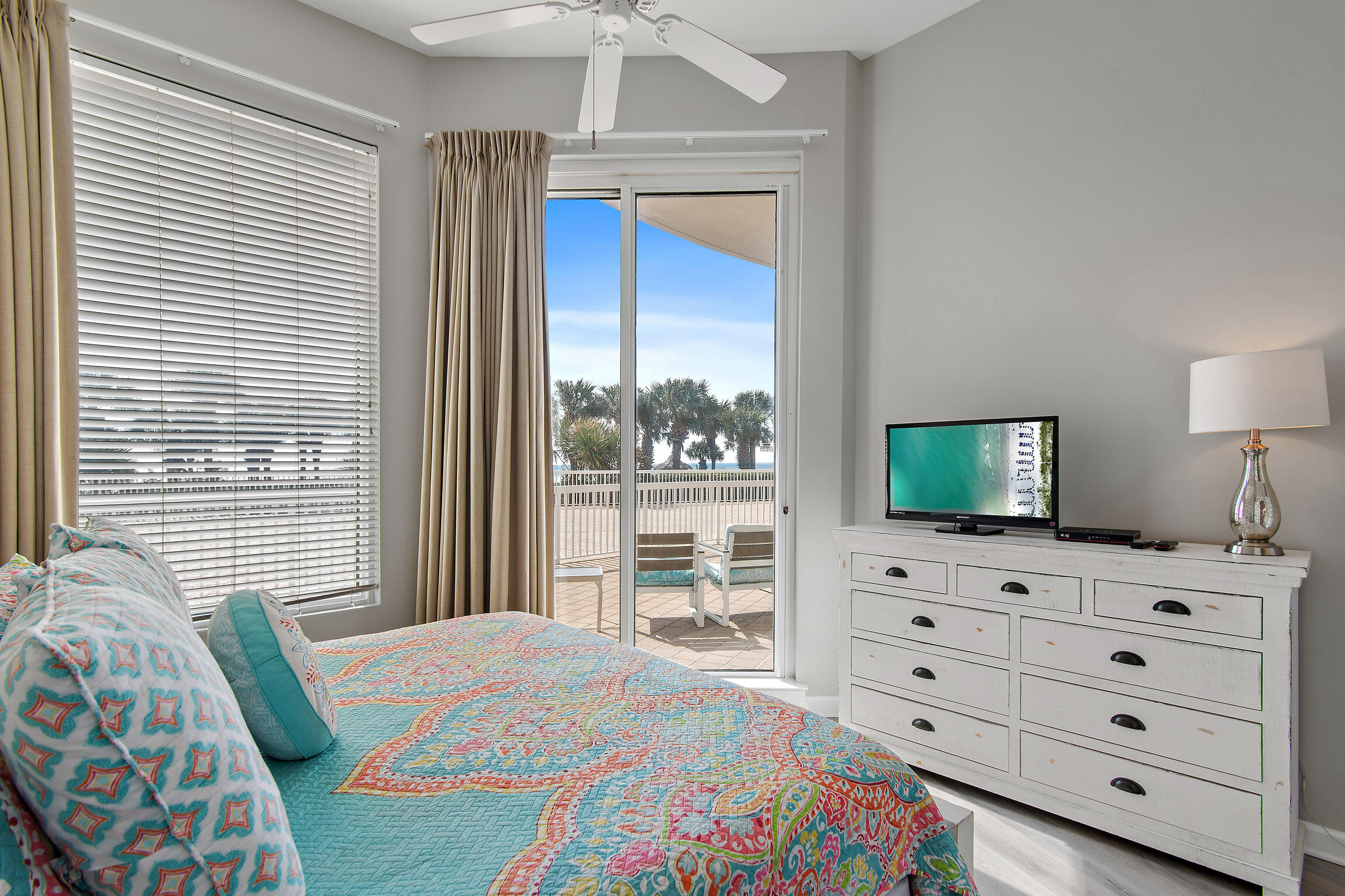 15200 Emerald Coast Parkway, UNIT 206