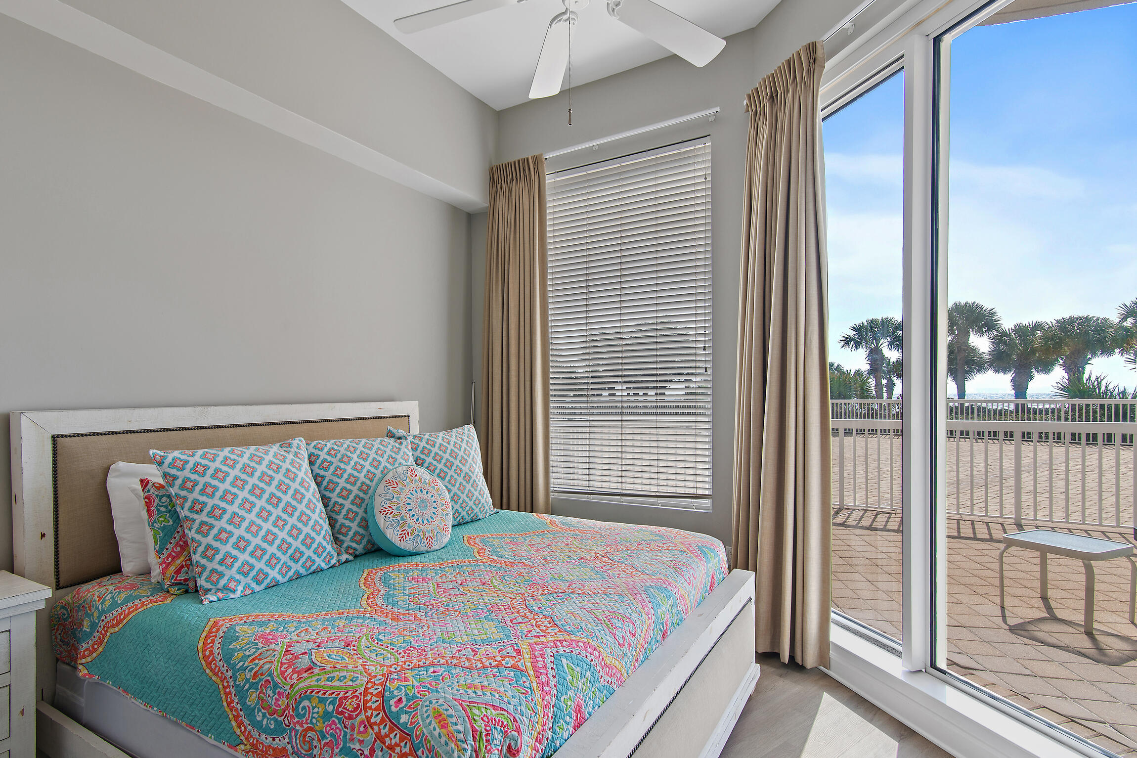 15200 Emerald Coast Parkway, UNIT 206